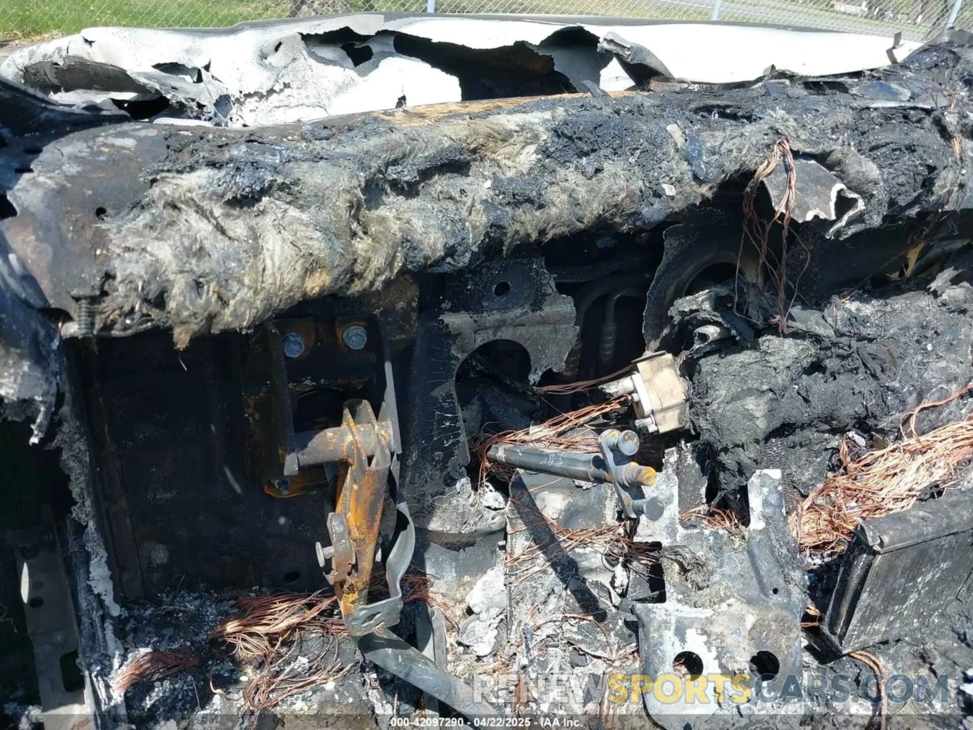 11 Photograph of a damaged car SALWR2RV2KA814148 LAND ROVER RANGE ROVER SPORT 2019