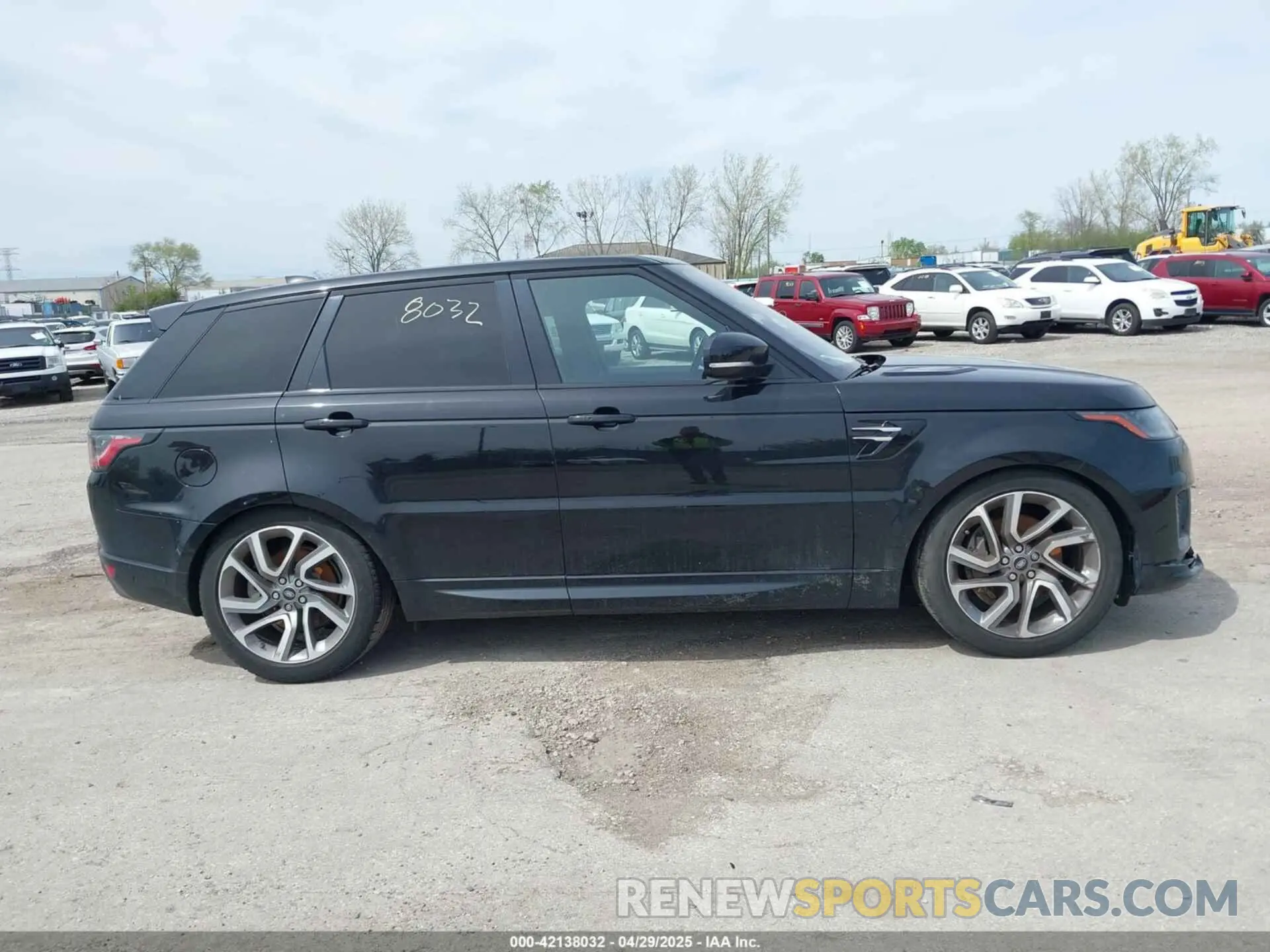 13 Photograph of a damaged car SALWR2RV2KA822315 LAND ROVER RANGE ROVER SPORT 2019