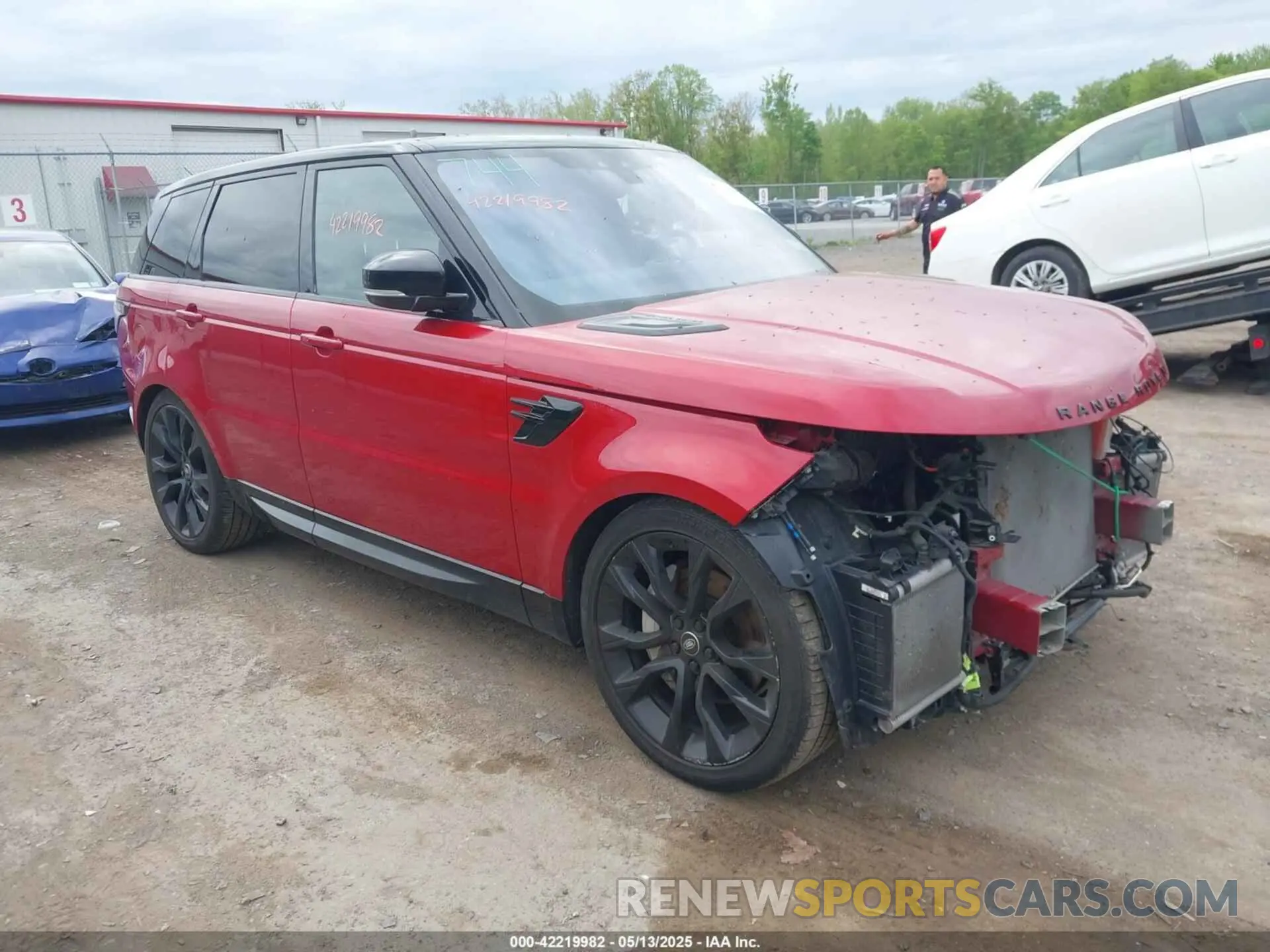 1 Photograph of a damaged car SALWR2RV6KA838307 LAND ROVER RANGE ROVER SPORT 2019
