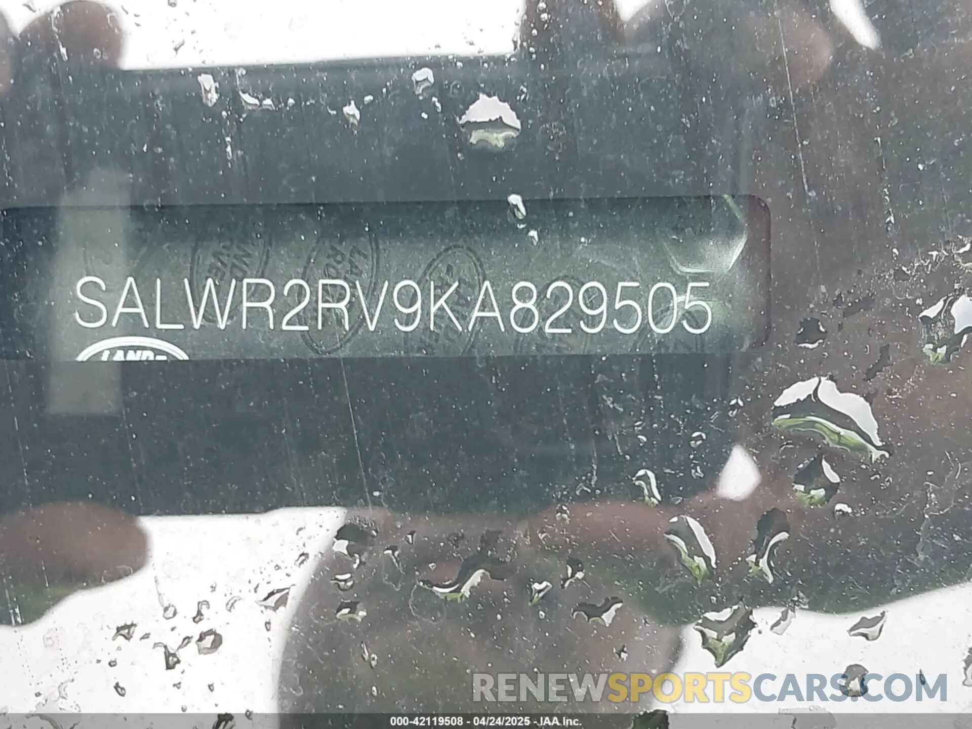 9 Photograph of a damaged car SALWR2RV9KA829505 LAND ROVER RANGE ROVER SPORT 2019
