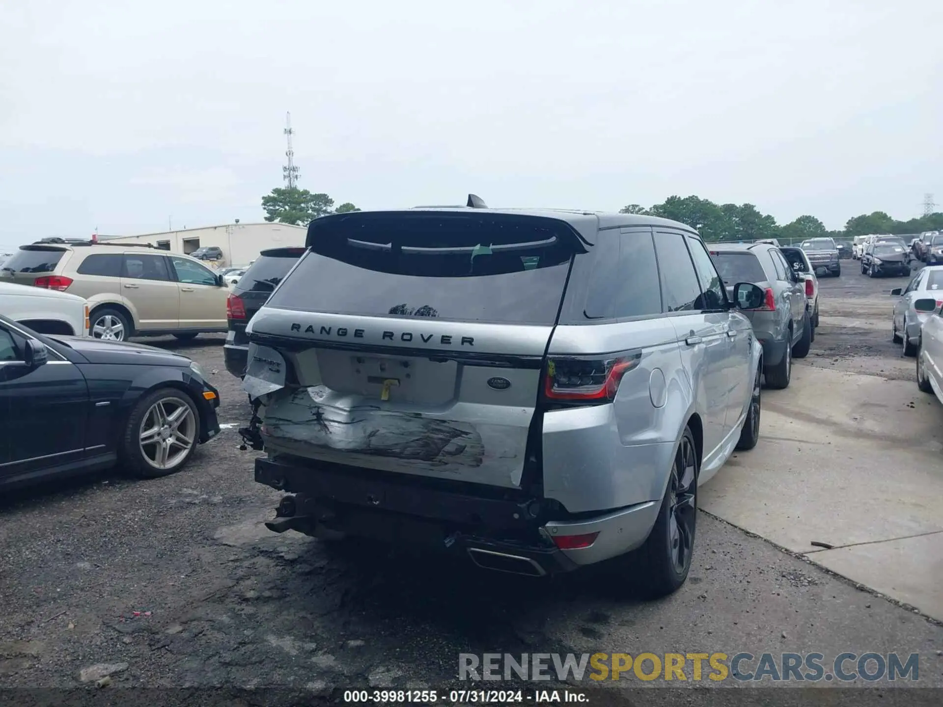 4 Photograph of a damaged car SALWS2SU0KA873933 LAND ROVER RANGE ROVER SPORT 2019