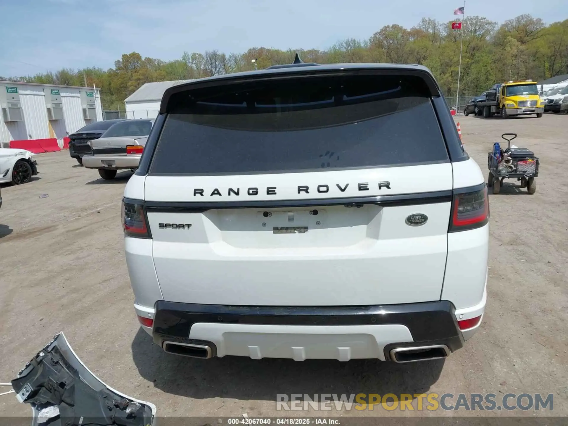 16 Photograph of a damaged car SALWV2SV1KA418184 LAND ROVER RANGE ROVER SPORT 2019