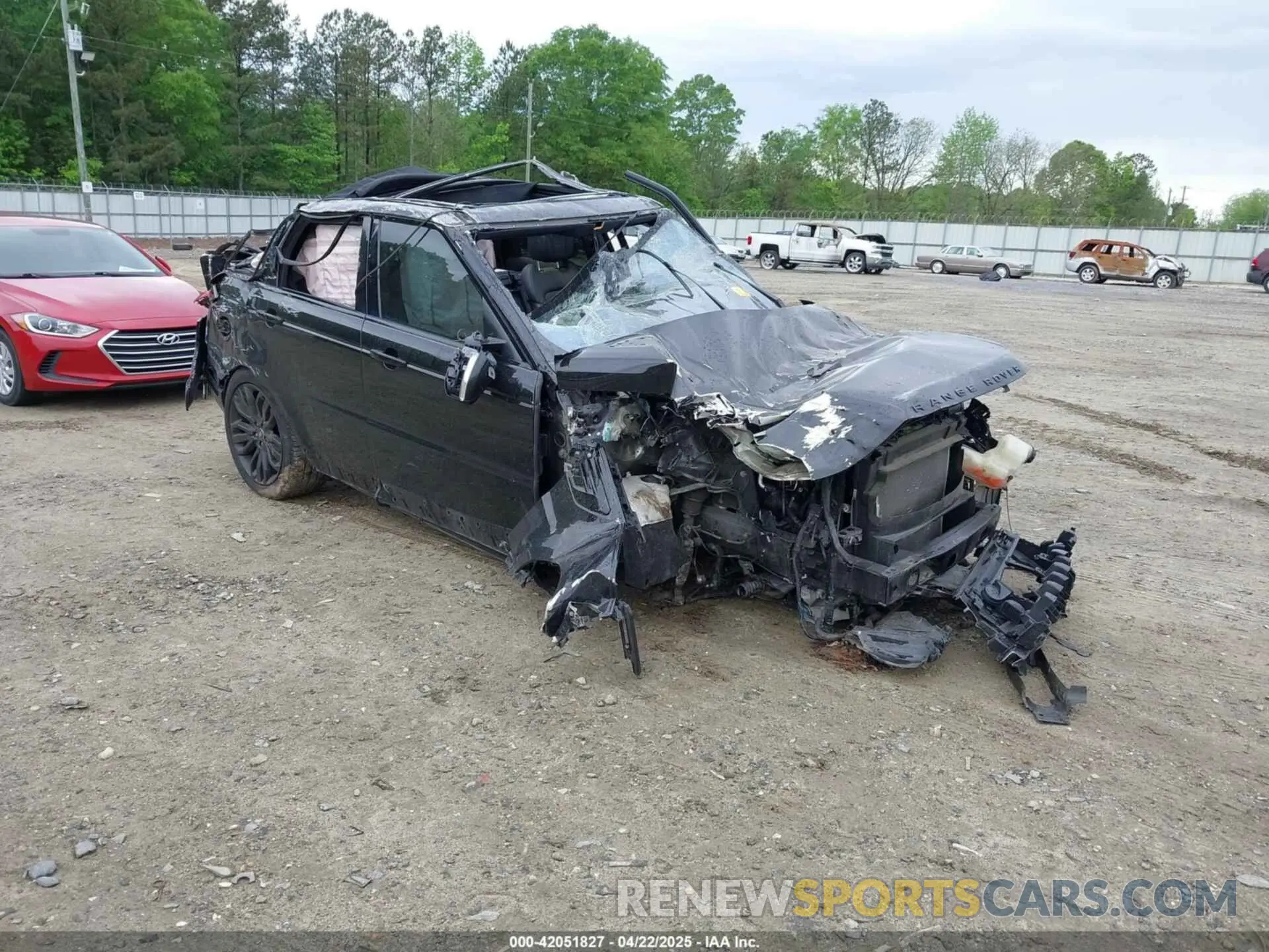 1 Photograph of a damaged car SALWV2SV1KA420601 LAND ROVER RANGE ROVER SPORT 2019