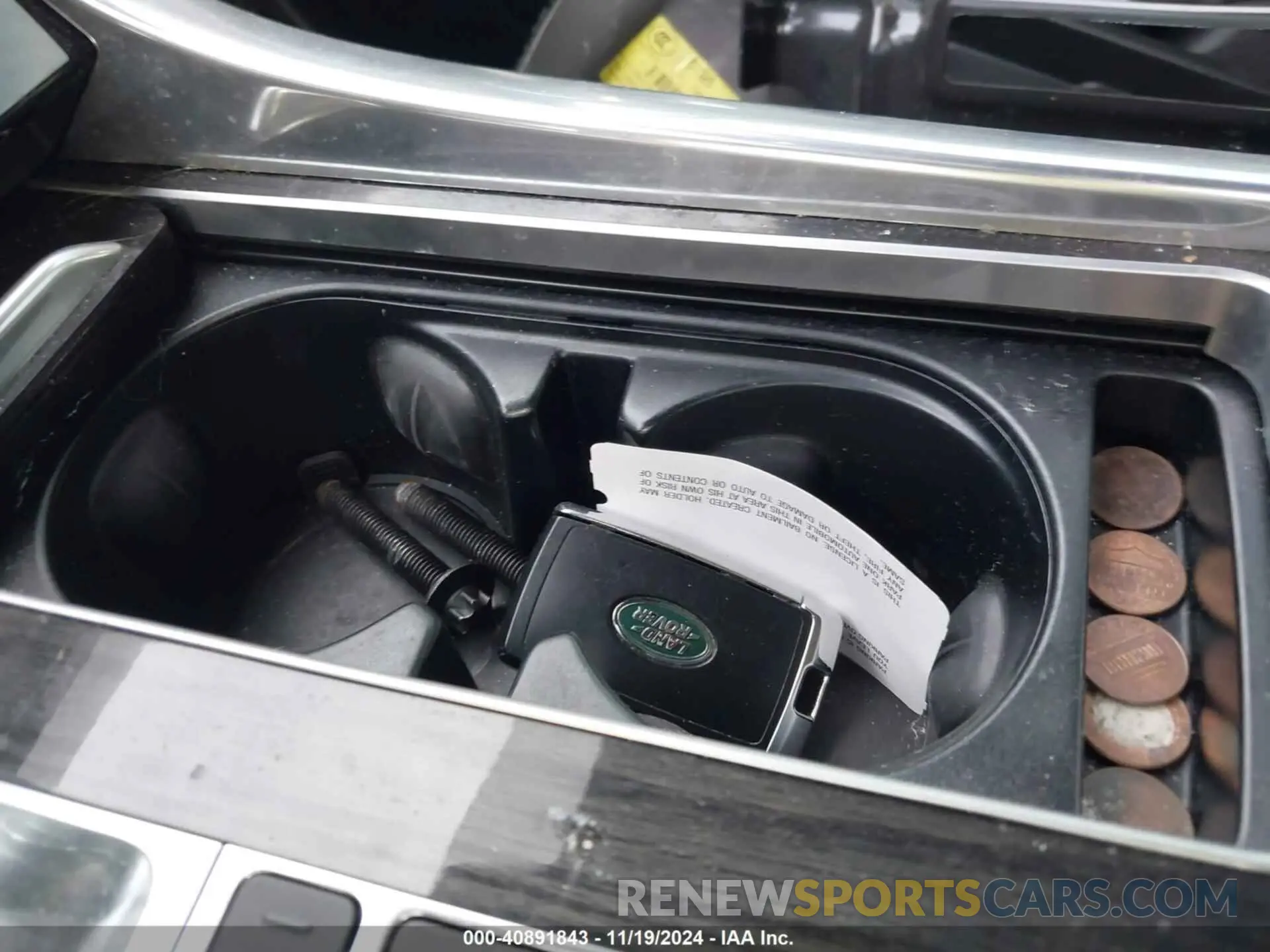11 Photograph of a damaged car SALWV2SV5KA826610 LAND ROVER RANGE ROVER SPORT 2019