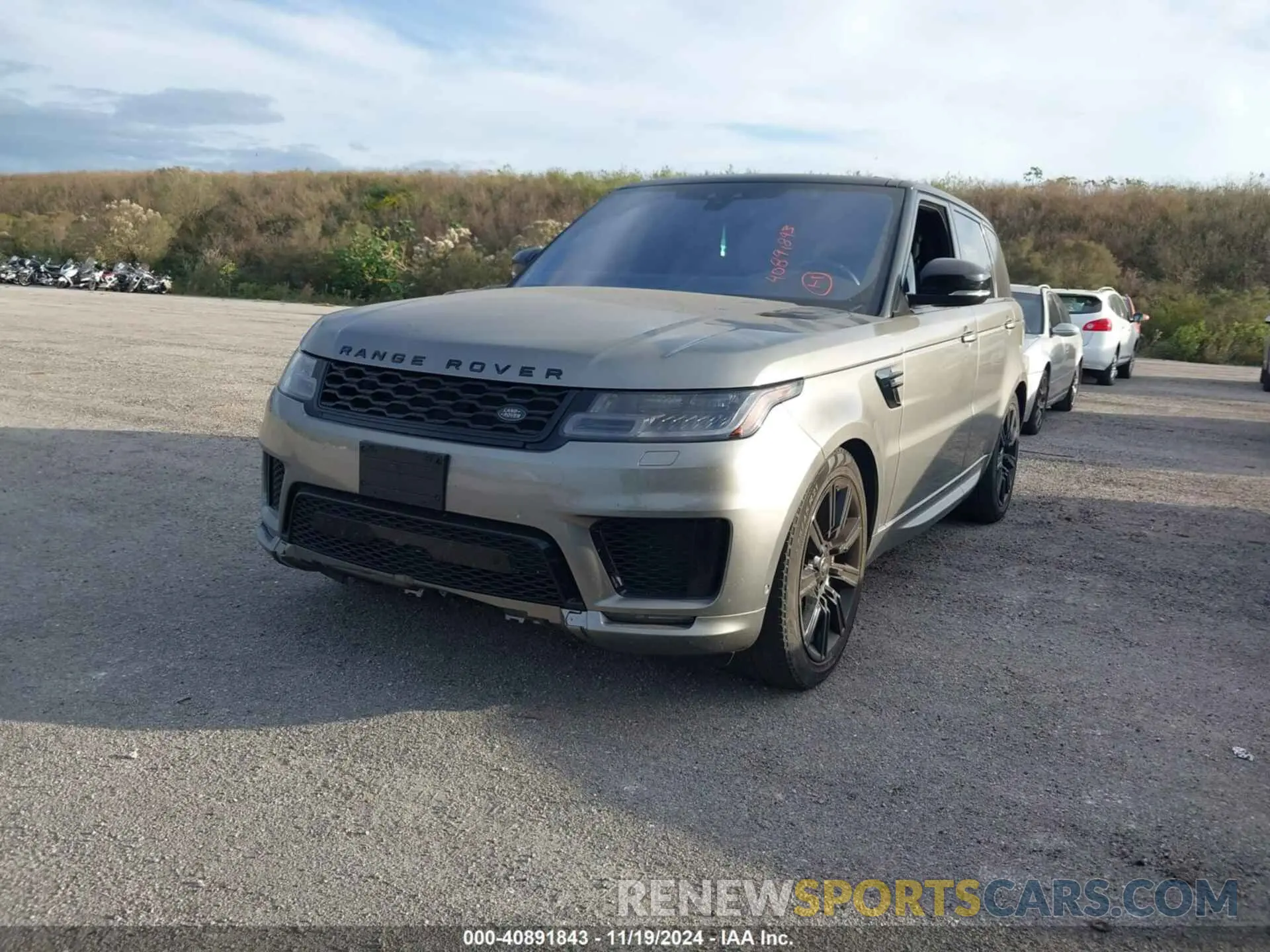 2 Photograph of a damaged car SALWV2SV5KA826610 LAND ROVER RANGE ROVER SPORT 2019