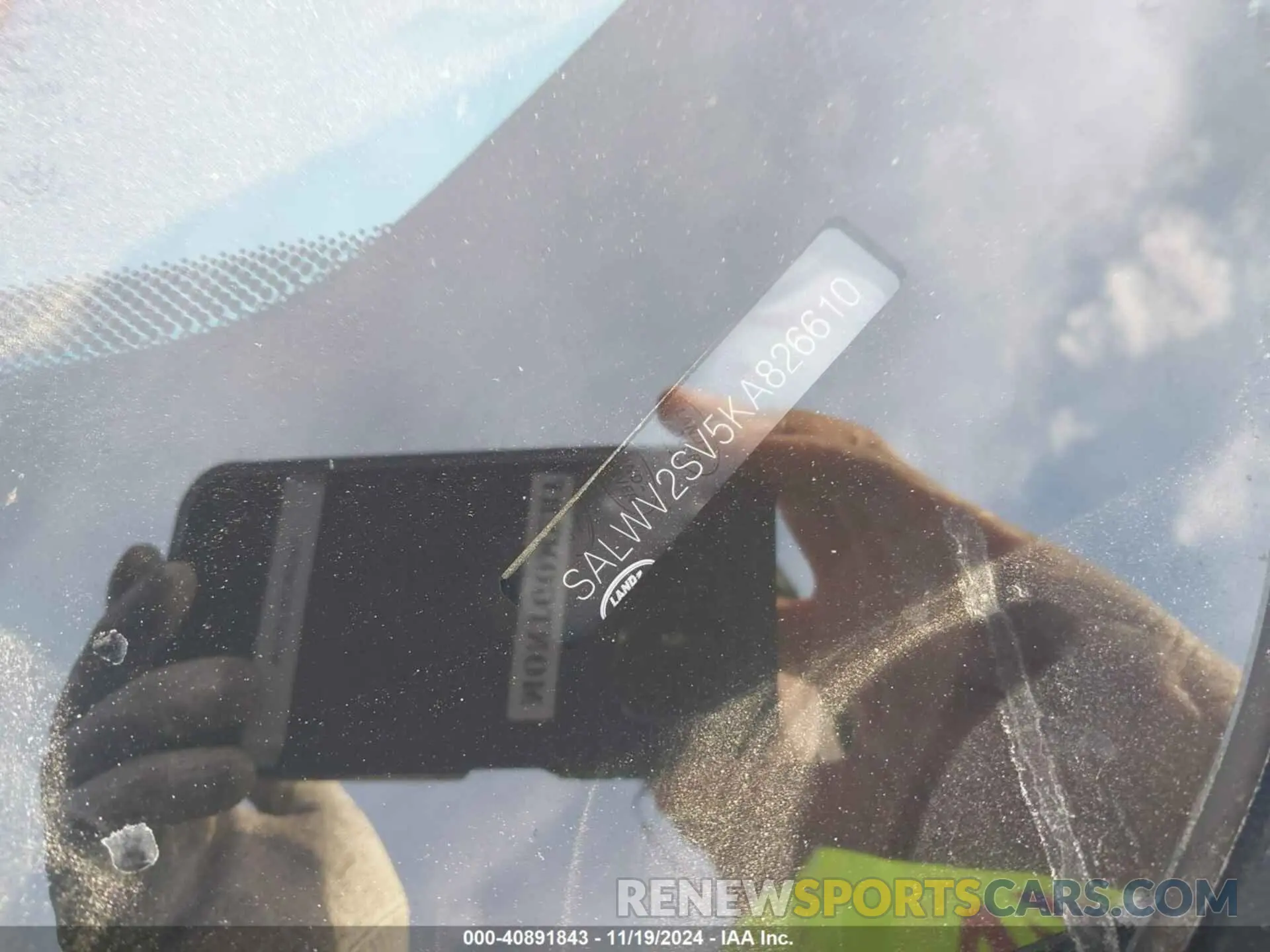 9 Photograph of a damaged car SALWV2SV5KA826610 LAND ROVER RANGE ROVER SPORT 2019