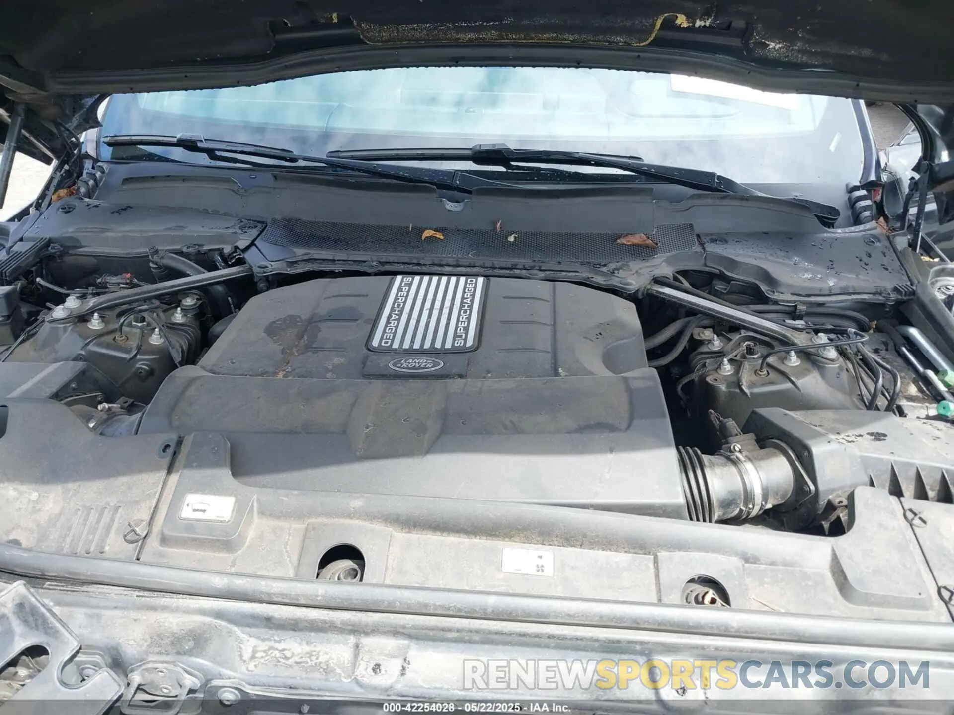 10 Photograph of a damaged car SALWV2SV8KA422054 LAND ROVER RANGE ROVER SPORT 2019