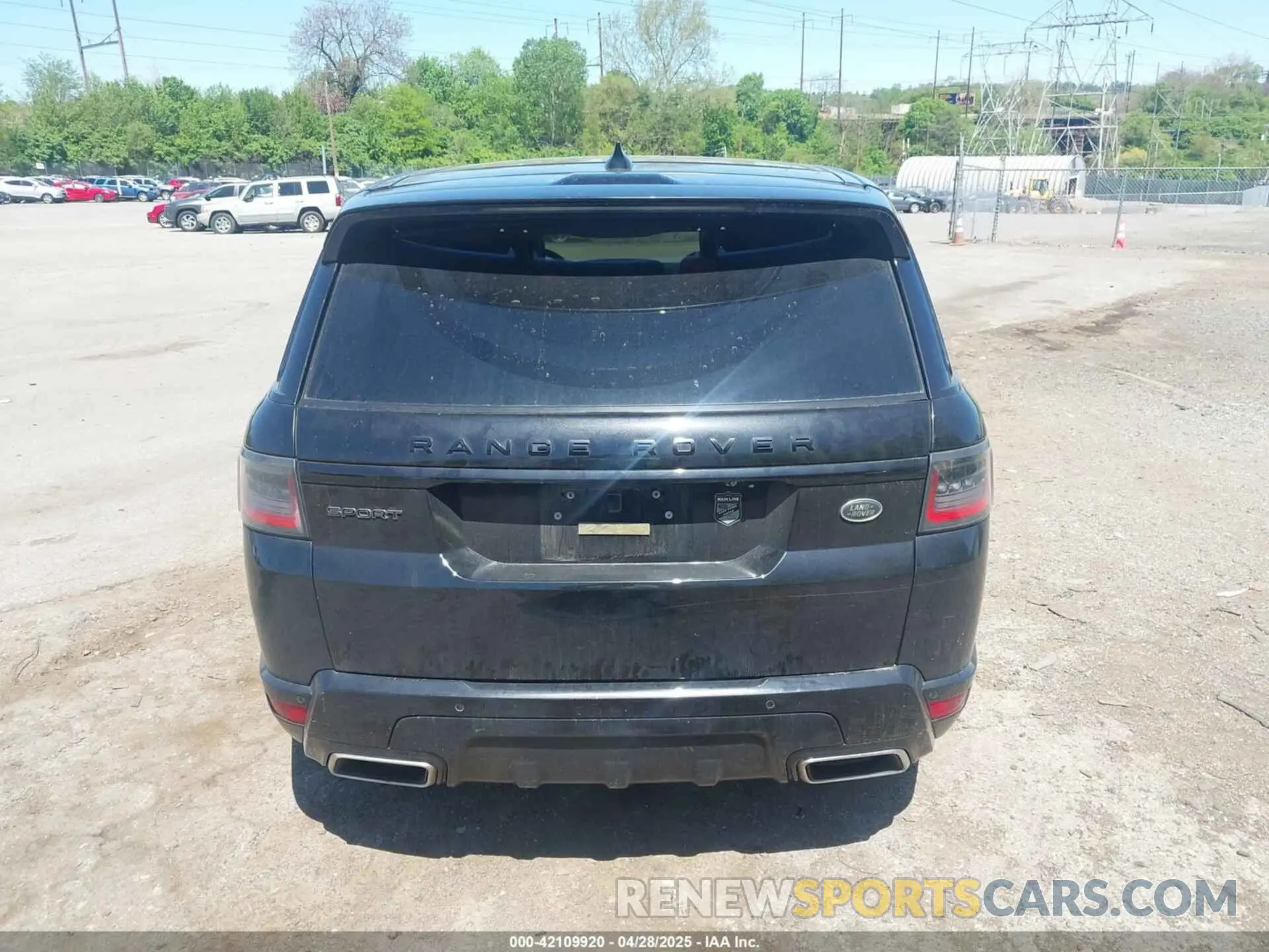 16 Photograph of a damaged car SALWV2SV8KA820624 LAND ROVER RANGE ROVER SPORT 2019