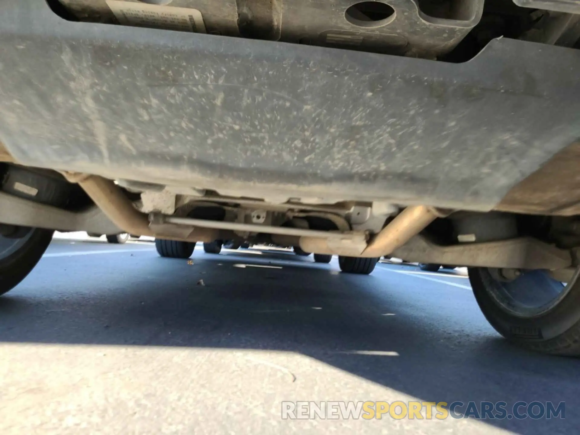 19 Photograph of a damaged car SALWV2SV9KA820406 LAND ROVER RANGE ROVER SPORT 2019