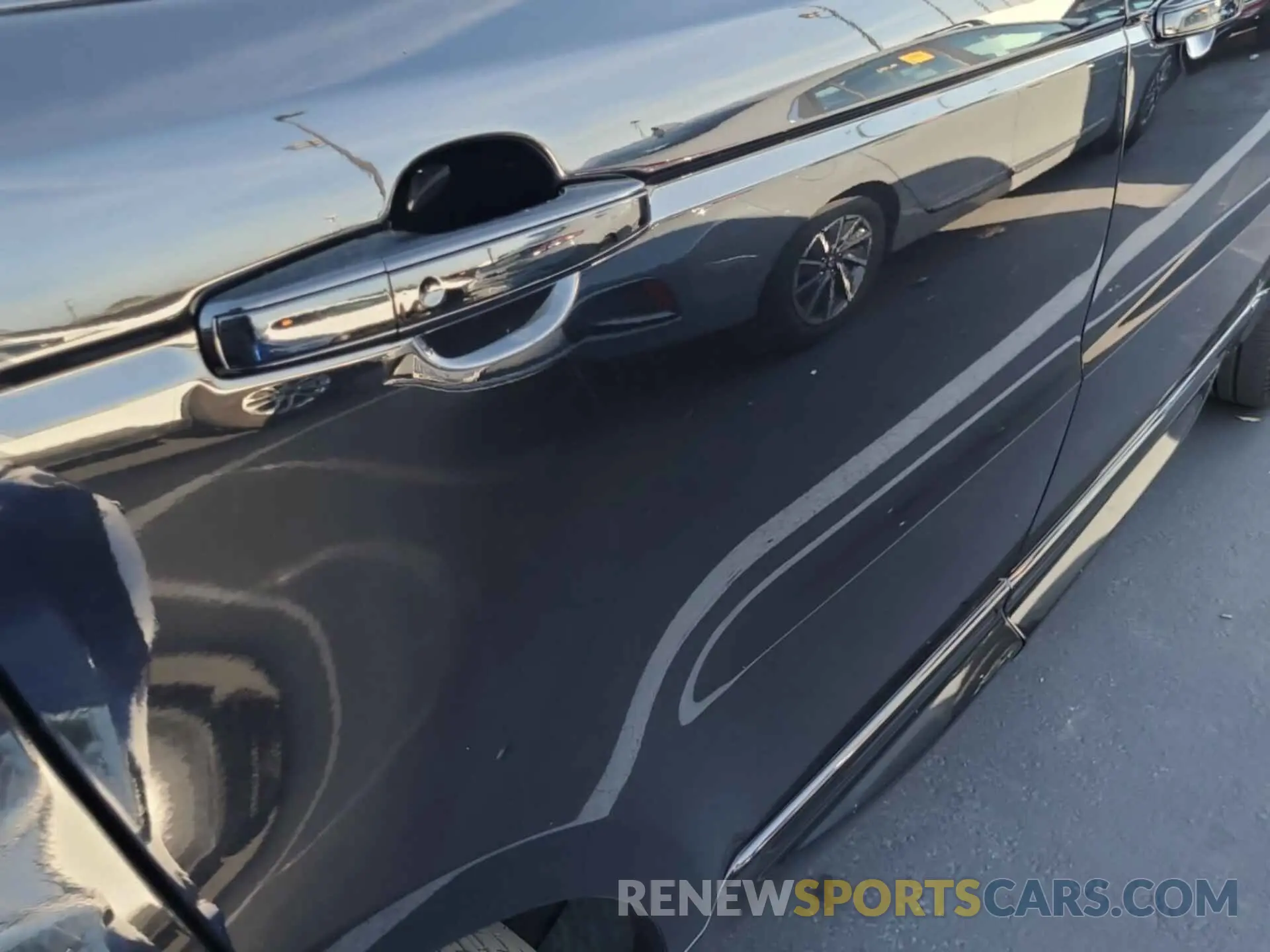 2 Photograph of a damaged car SALWV2SV9KA820406 LAND ROVER RANGE ROVER SPORT 2019