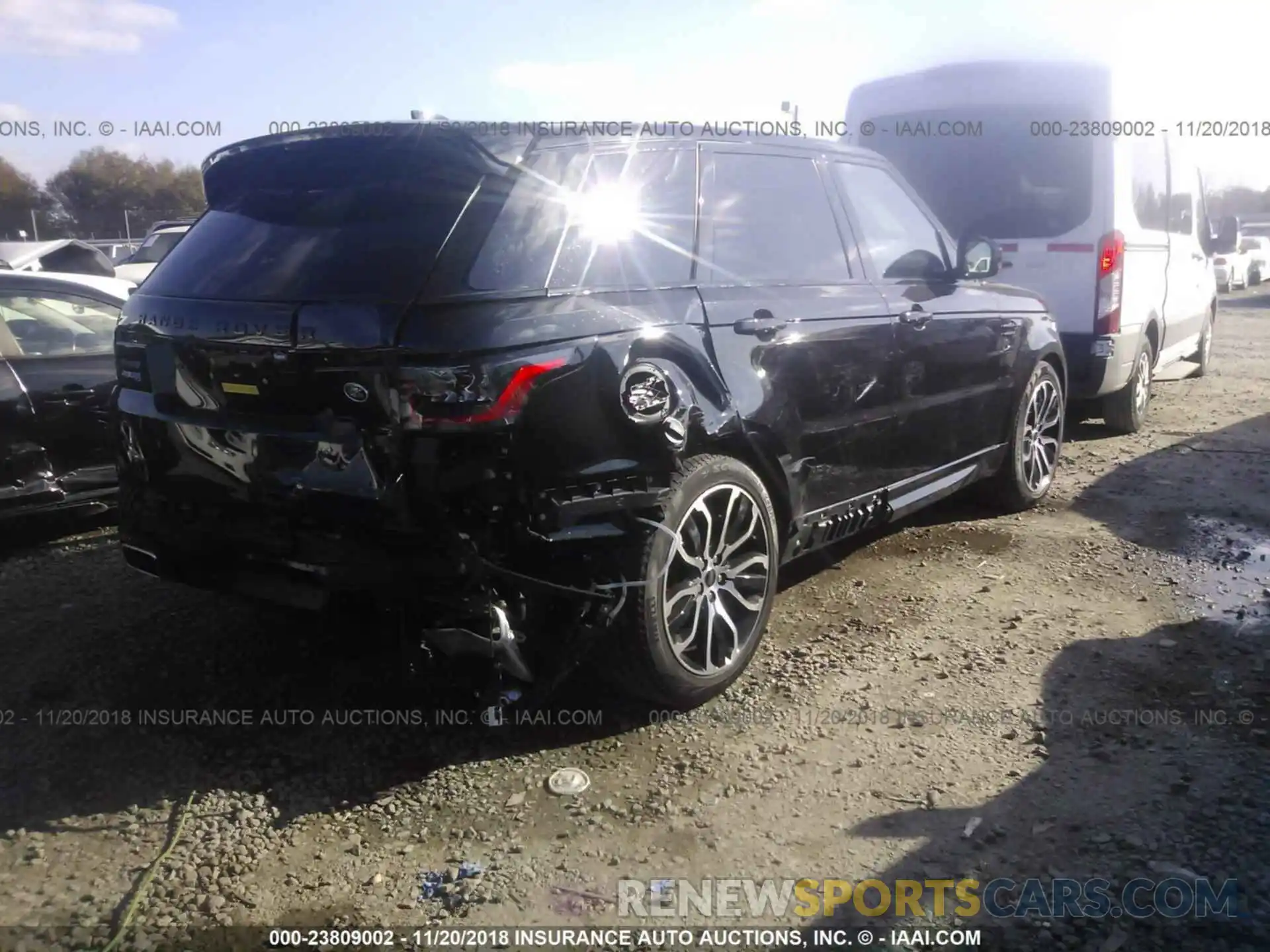 4 Photograph of a damaged car SALWV2SV9KA822320 LAND ROVER RANGE ROVER SPORT 2019