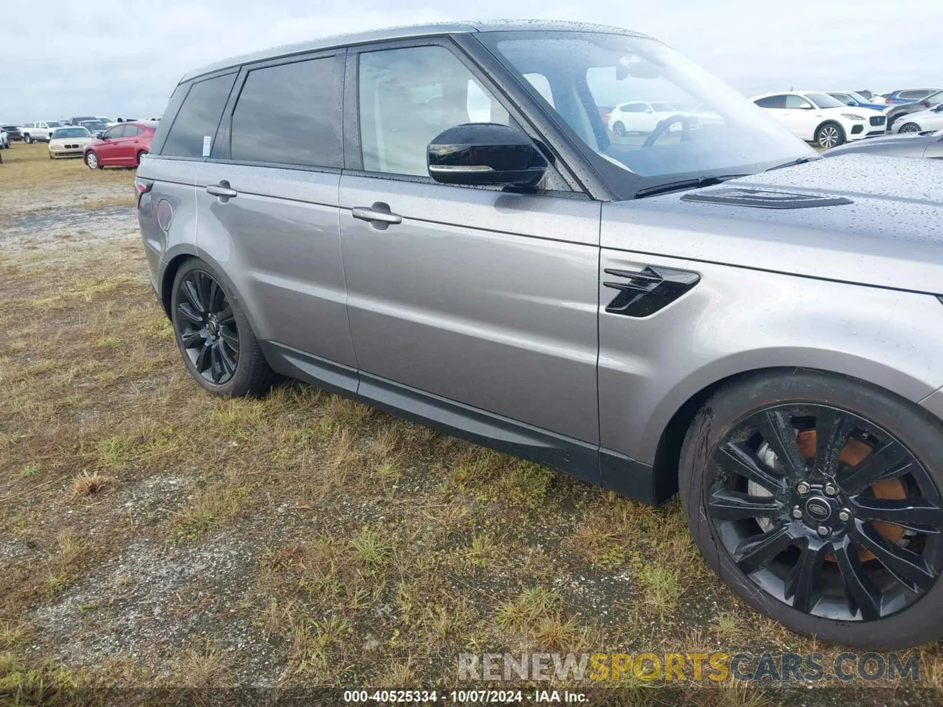 12 Photograph of a damaged car SALWG2SU5LA726509 LAND ROVER RANGE ROVER SPORT 2020