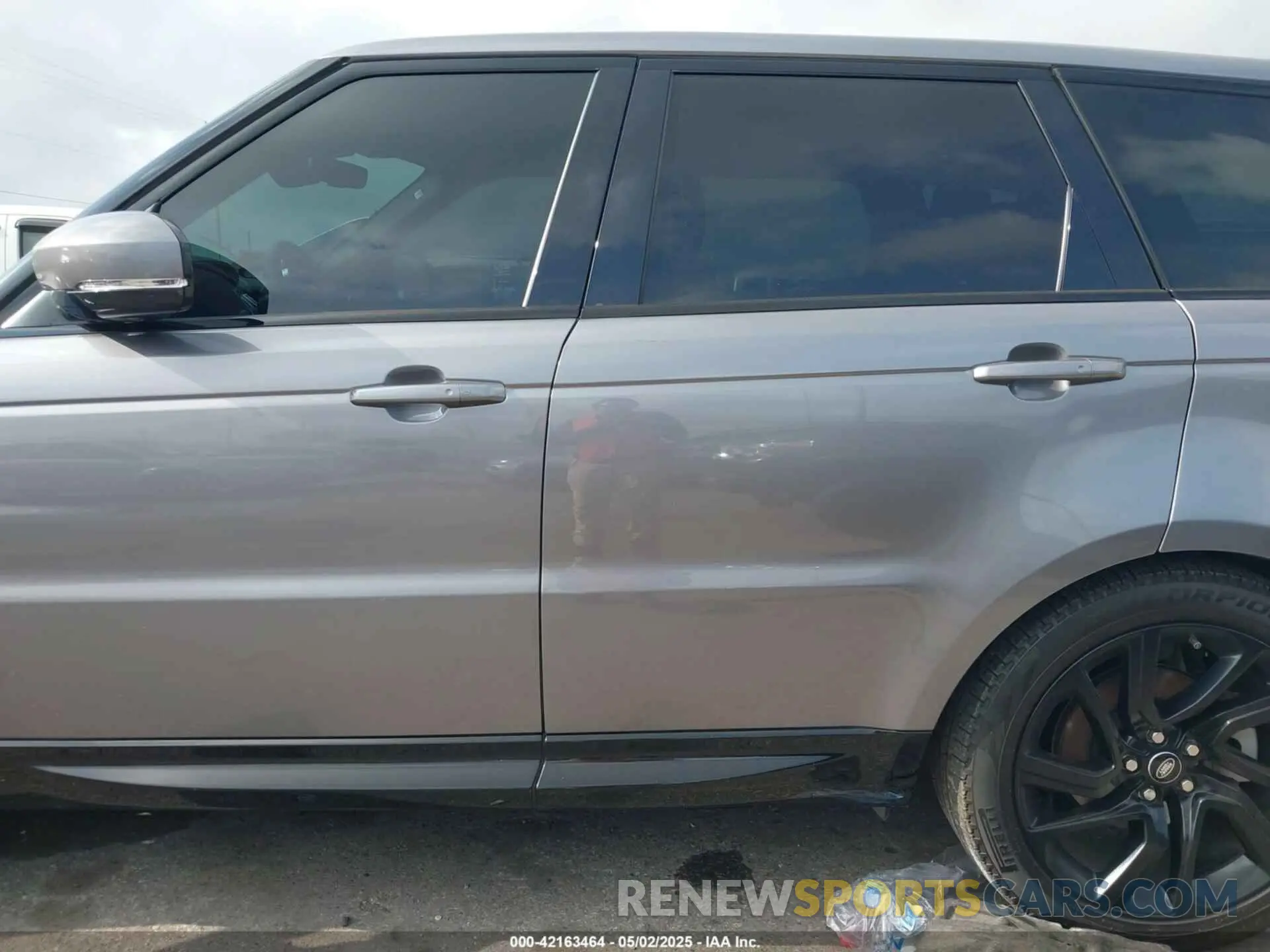 14 Photograph of a damaged car SALWR2RK6LA734004 LAND ROVER RANGE ROVER SPORT 2020