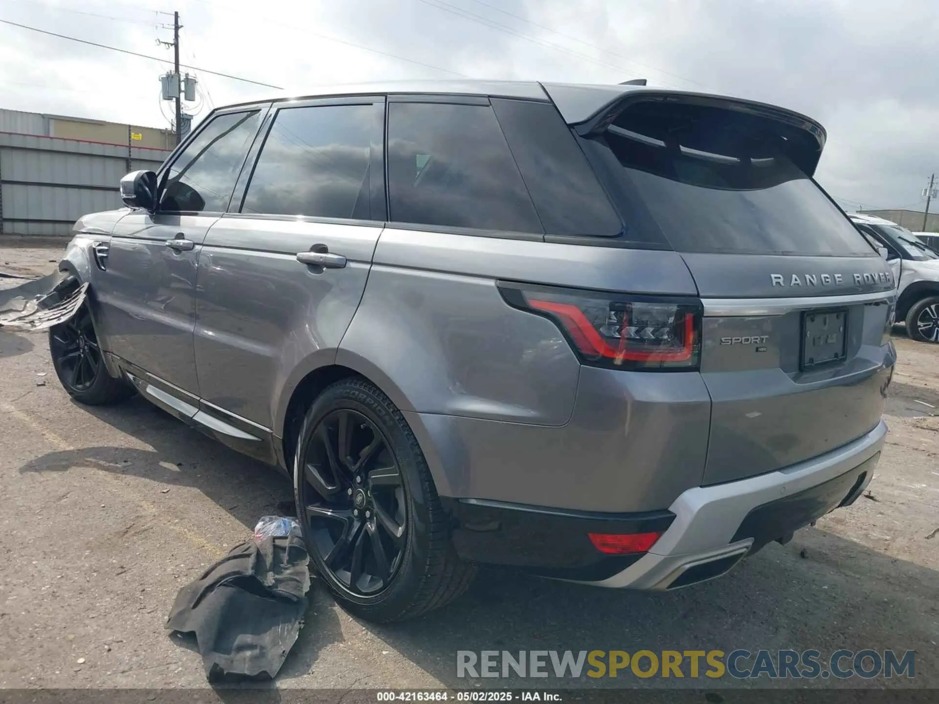 3 Photograph of a damaged car SALWR2RK6LA734004 LAND ROVER RANGE ROVER SPORT 2020