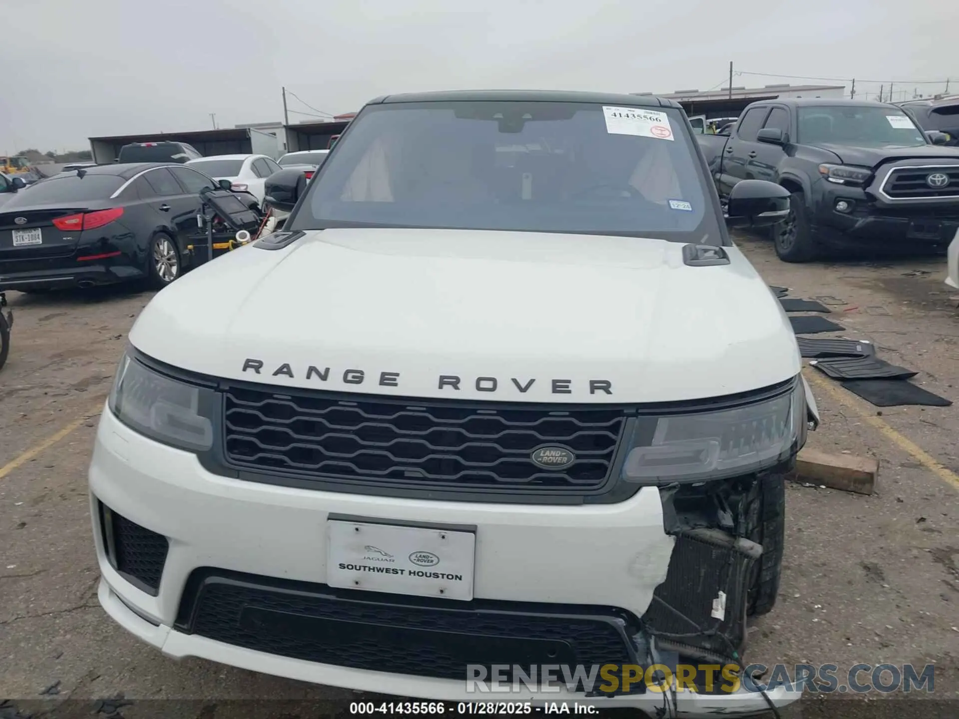 12 Photograph of a damaged car SALWR2SE6LA702285 LAND ROVER RANGE ROVER SPORT 2020