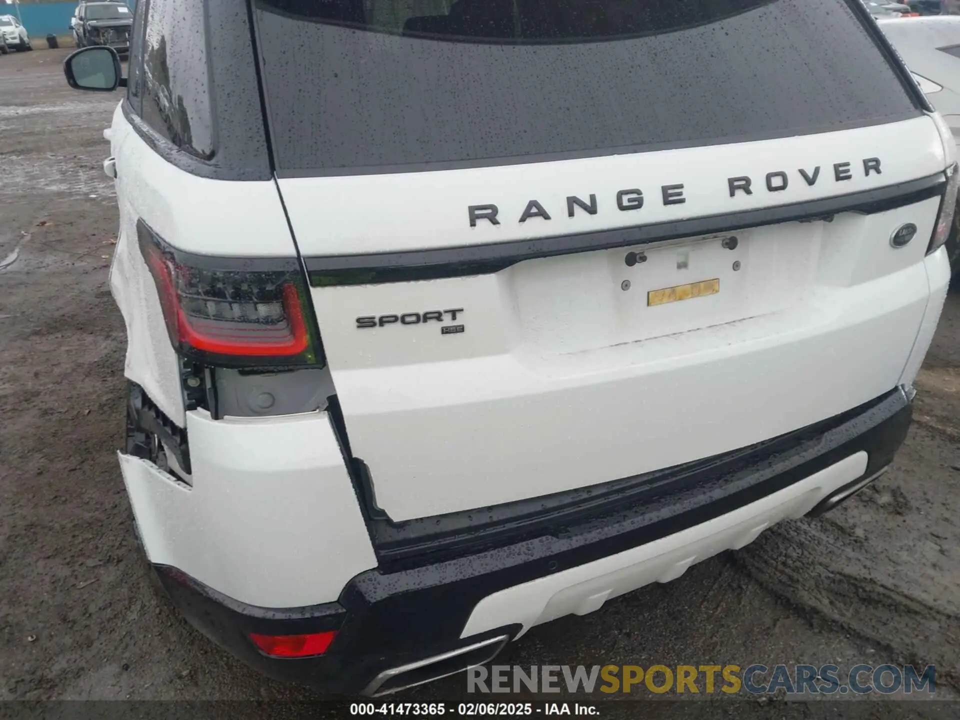 17 Photograph of a damaged car SALWR2SU1LA742412 LAND ROVER RANGE ROVER SPORT 2020