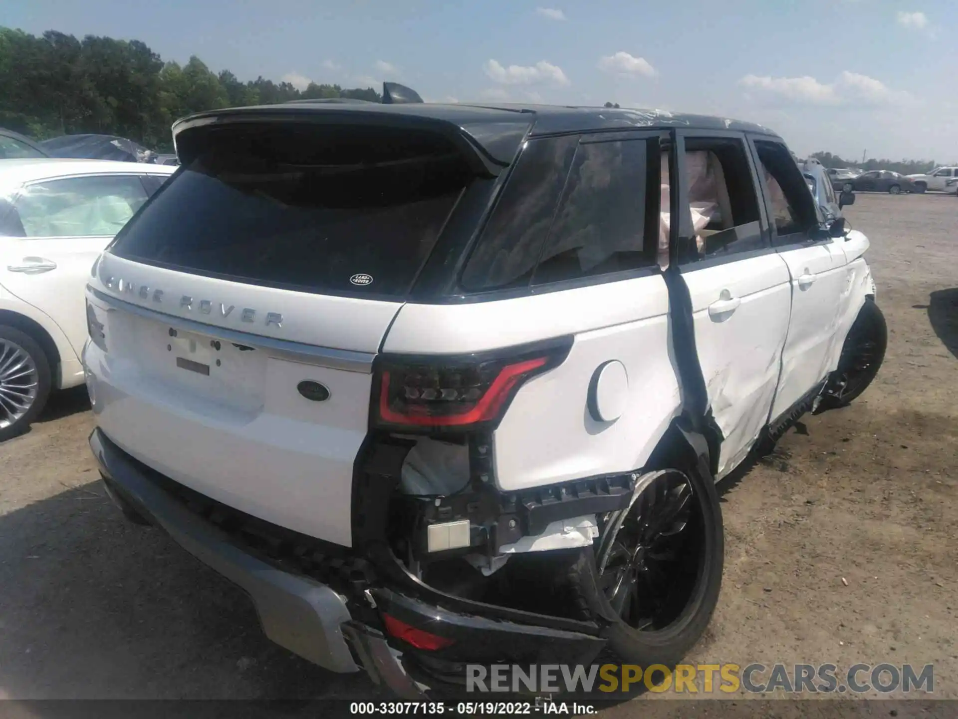 4 Photograph of a damaged car SALWR2SU3LA882154 LAND ROVER RANGE ROVER SPORT 2020