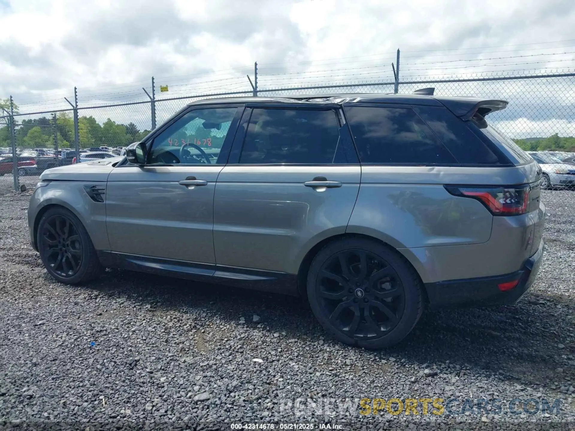 14 Photograph of a damaged car SALWR2SU4LA702518 LAND ROVER RANGE ROVER SPORT 2020
