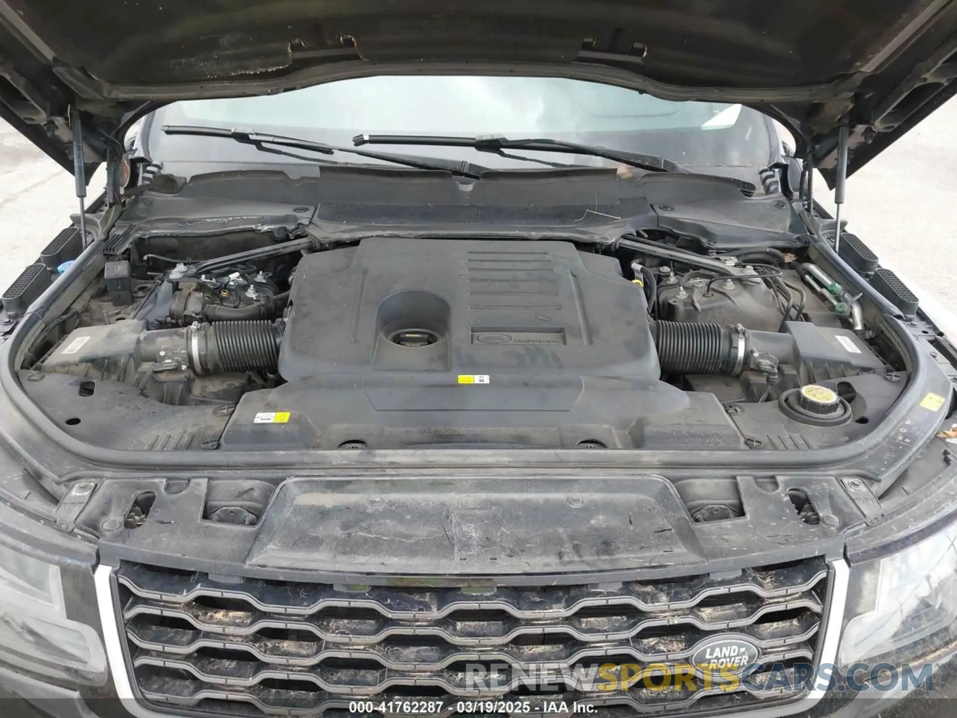 10 Photograph of a damaged car SALWR2SU4LA735745 LAND ROVER RANGE ROVER SPORT 2020