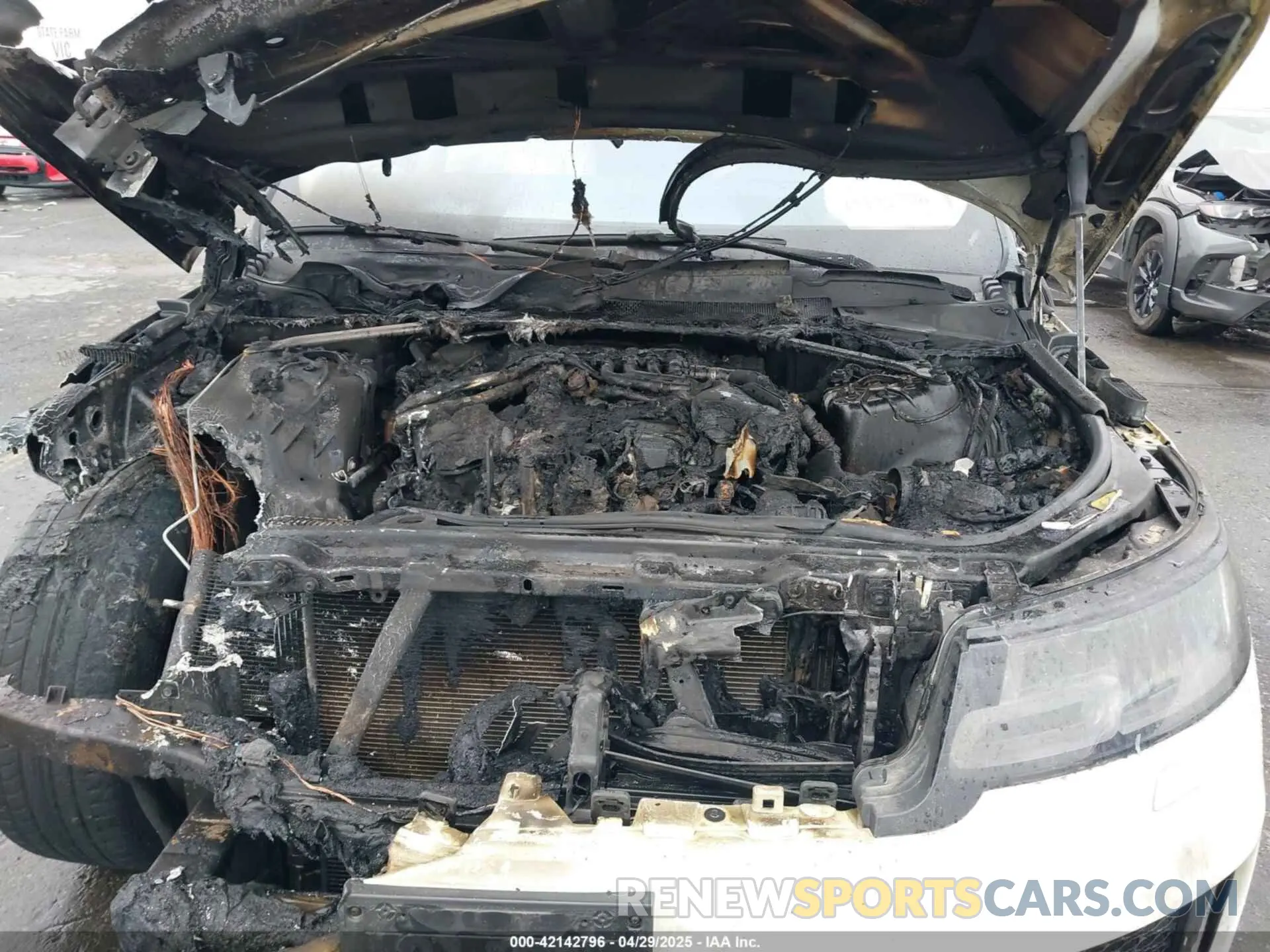 10 Photograph of a damaged car SALWR2SU9LA883826 LAND ROVER RANGE ROVER SPORT 2020