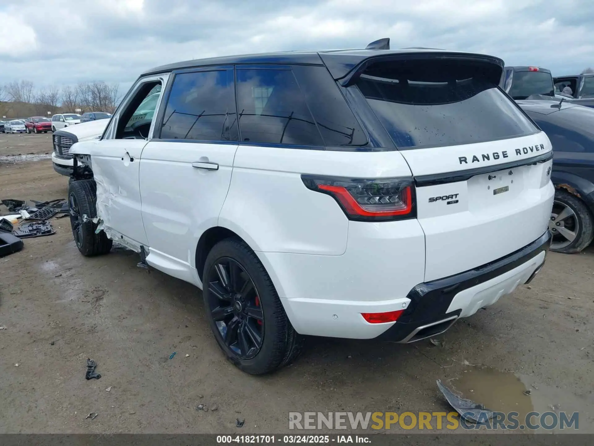 3 Photograph of a damaged car SALWS2RU0LA733551 LAND ROVER RANGE ROVER SPORT 2020