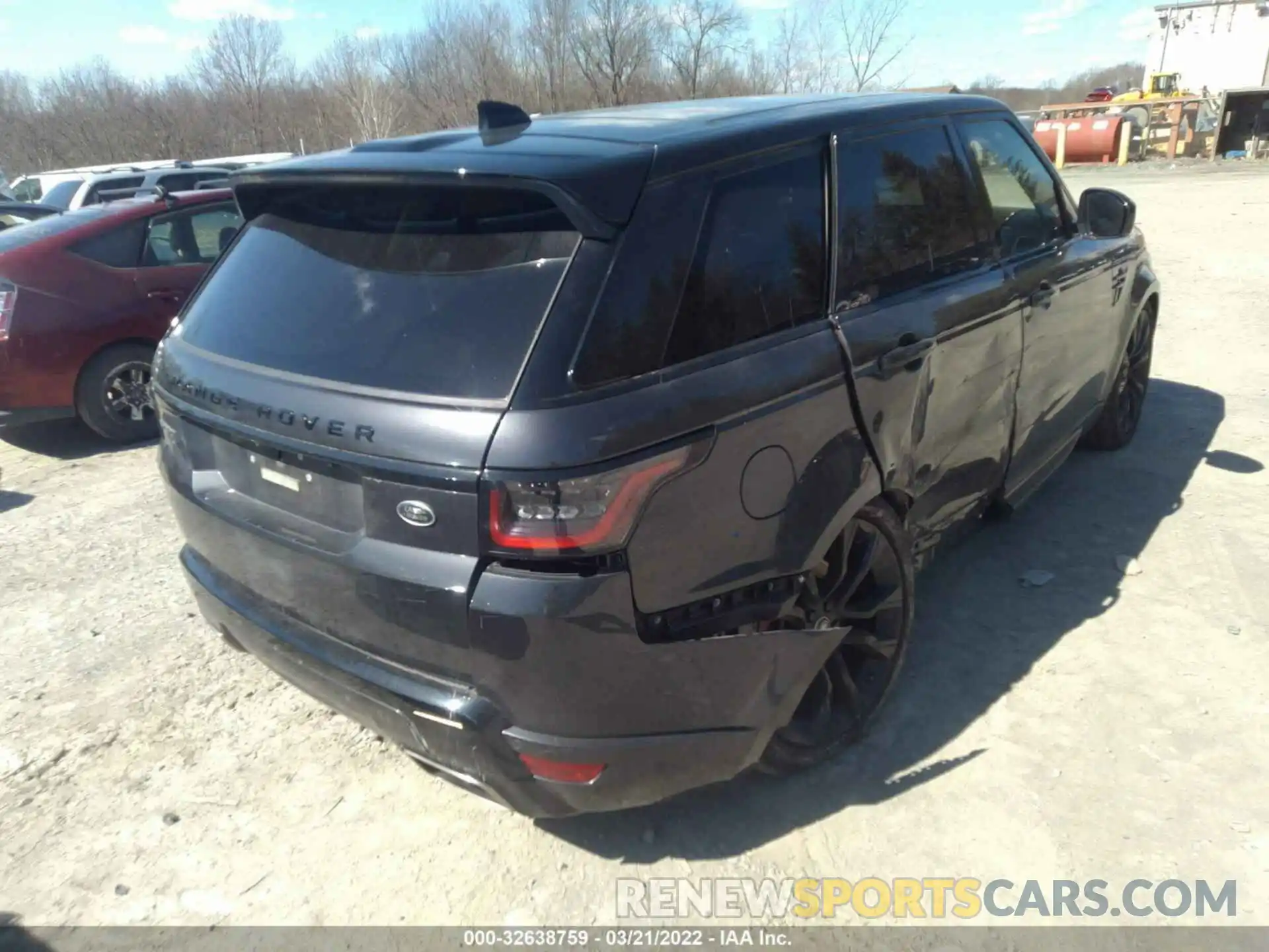 4 Photograph of a damaged car SALWS2RU3LA889518 LAND ROVER RANGE ROVER SPORT 2020