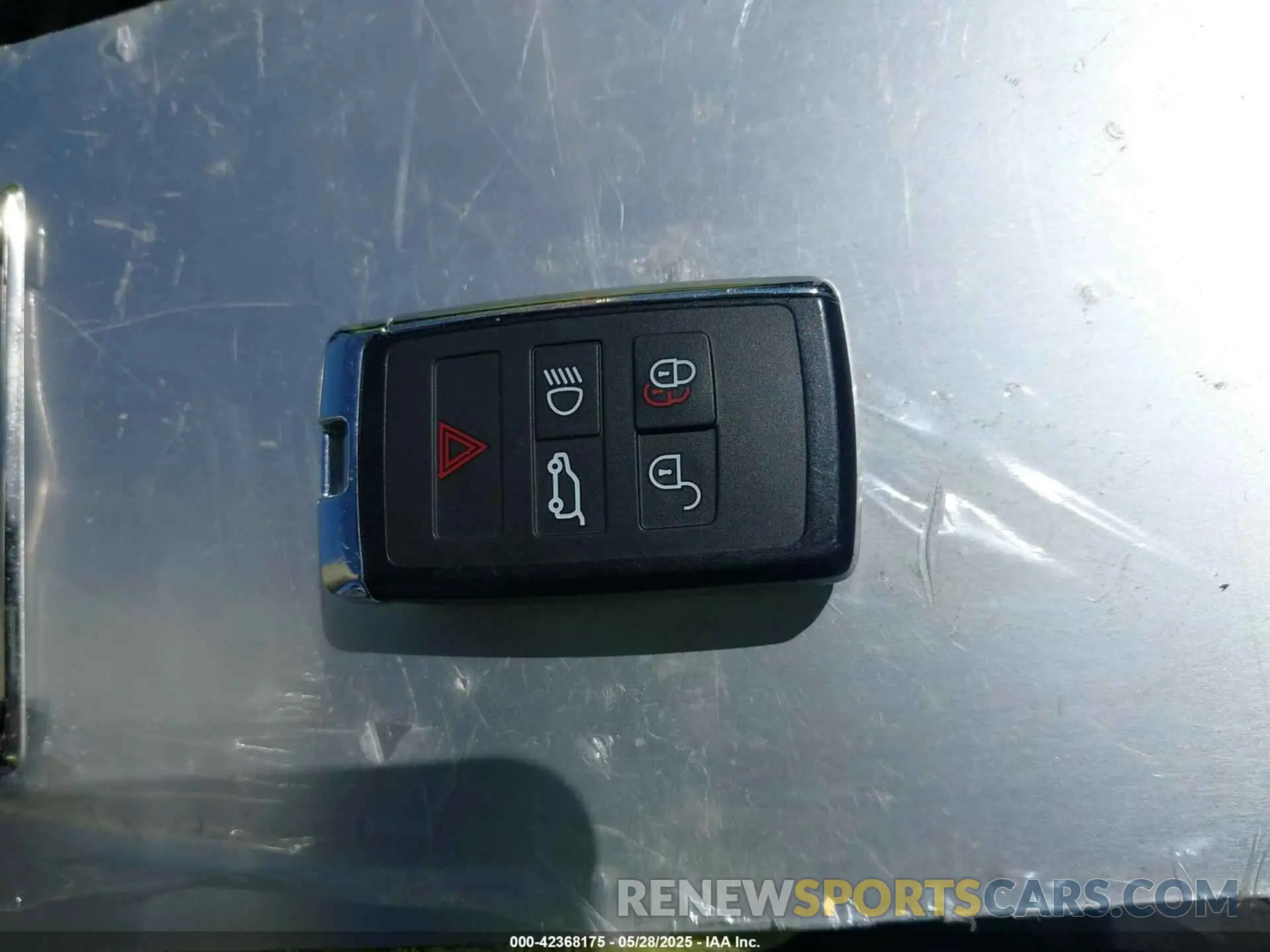 11 Photograph of a damaged car SALWZ2RE3LA899227 LAND ROVER RANGE ROVER SPORT 2020