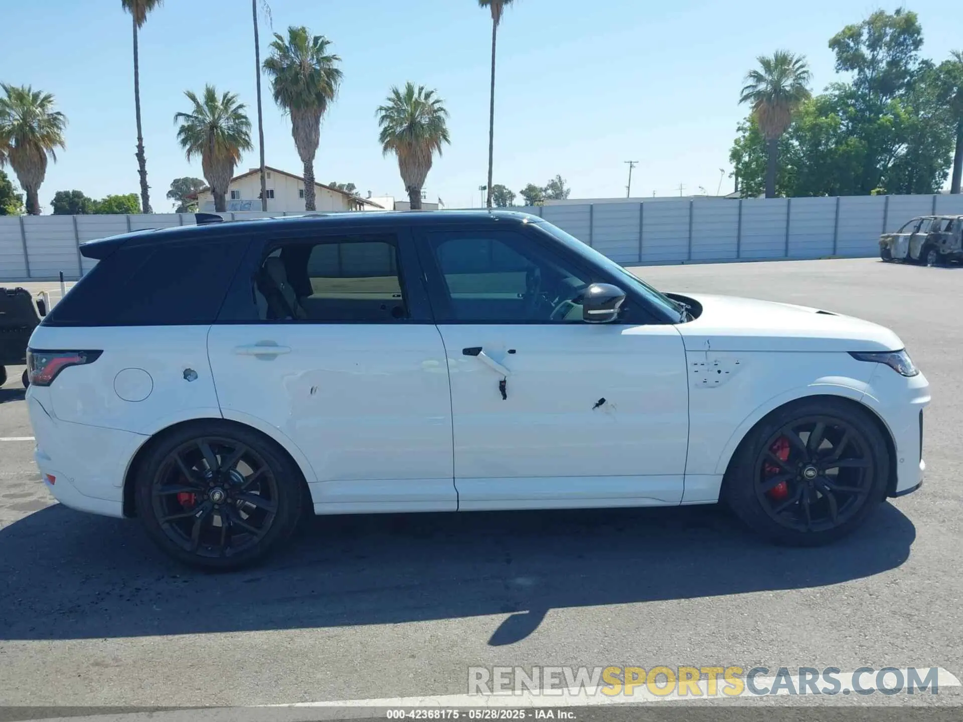 13 Photograph of a damaged car SALWZ2RE3LA899227 LAND ROVER RANGE ROVER SPORT 2020
