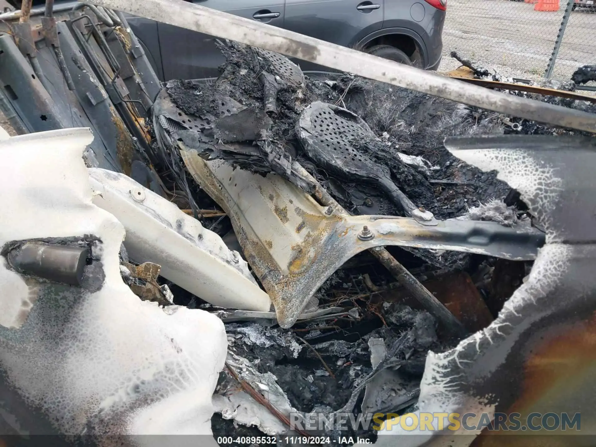 8 Photograph of a damaged car SALWZ2RE9LA716414 LAND ROVER RANGE ROVER SPORT 2020