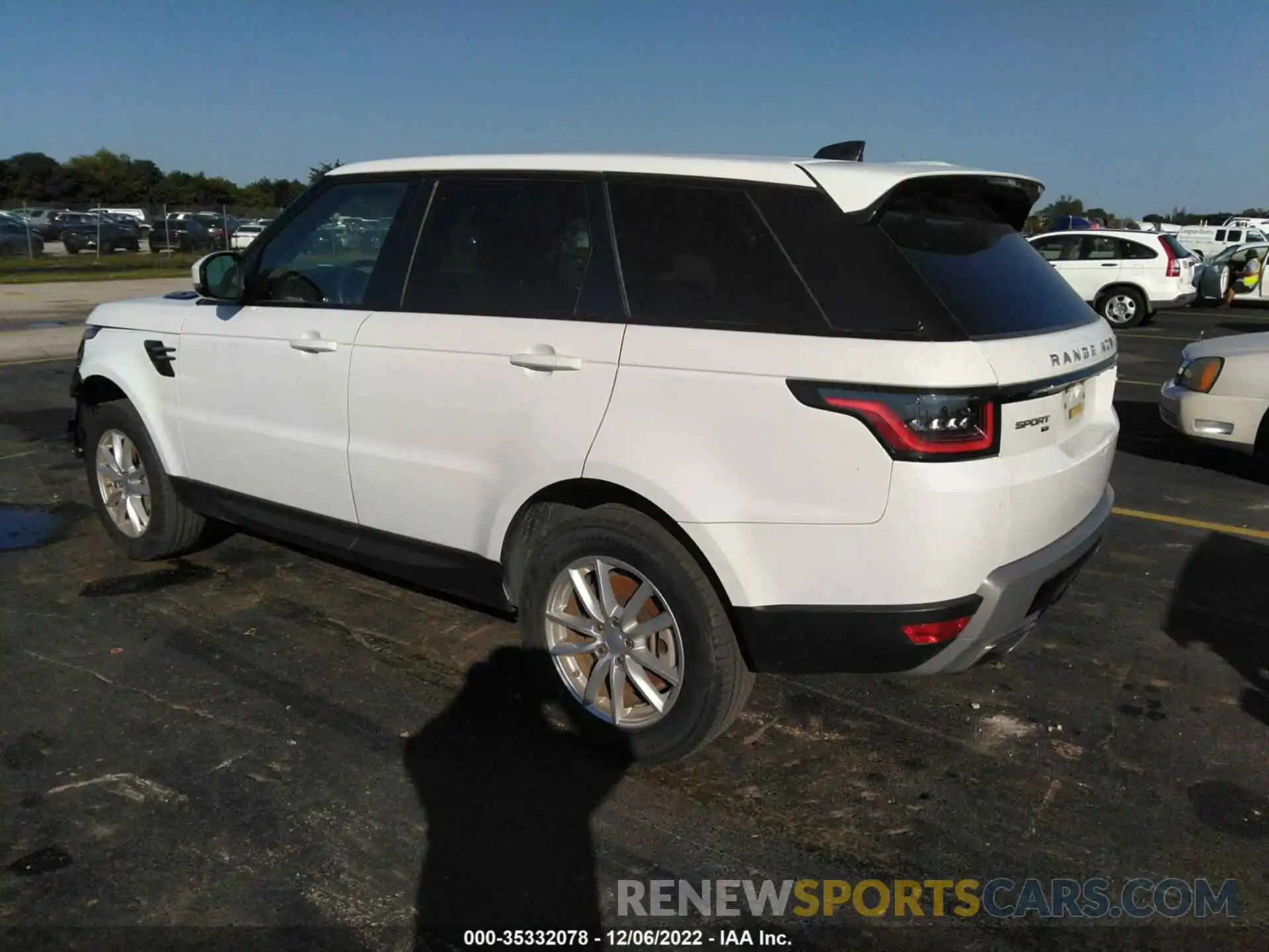 3 Photograph of a damaged car SALWG2SU6MA779382 LAND ROVER RANGE ROVER SPORT 2021