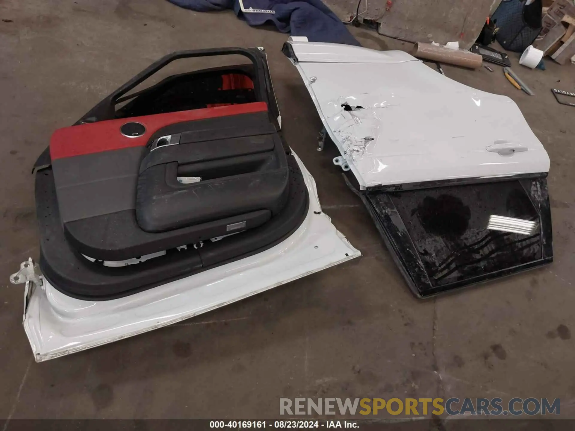 12 Photograph of a damaged car SALWR2SE8MA755930 LAND ROVER RANGE ROVER SPORT 2021