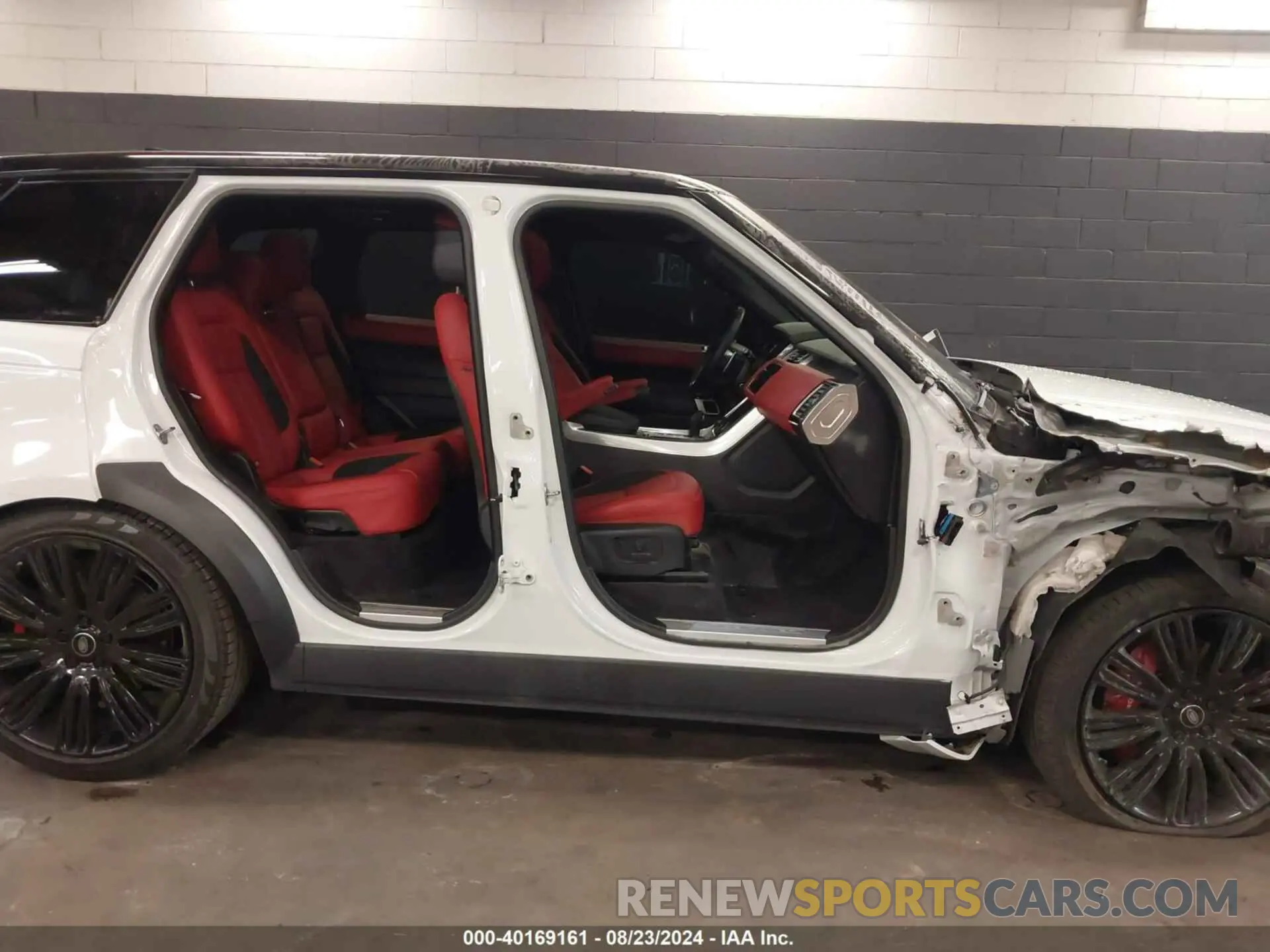 14 Photograph of a damaged car SALWR2SE8MA755930 LAND ROVER RANGE ROVER SPORT 2021