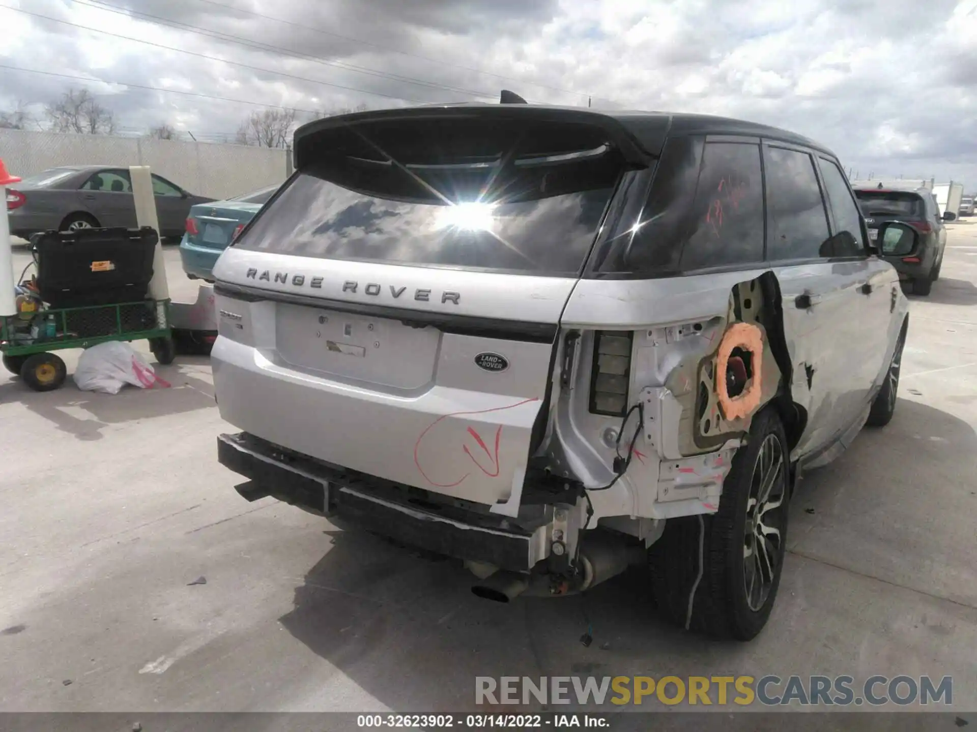 6 Photograph of a damaged car SALWR2SU0MA760031 LAND ROVER RANGE ROVER SPORT 2021