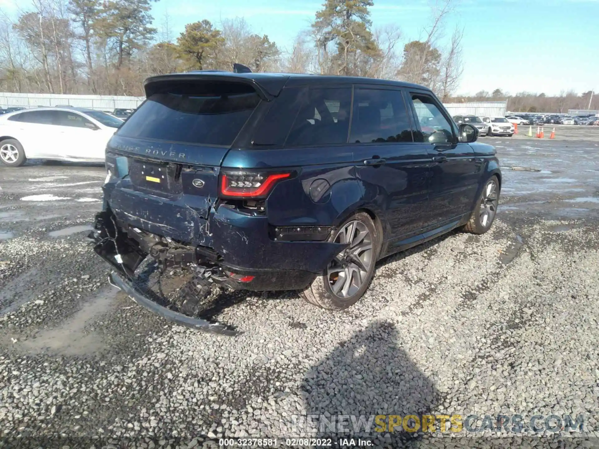 4 Photograph of a damaged car SALWR2SU3MA787871 LAND ROVER RANGE ROVER SPORT 2021