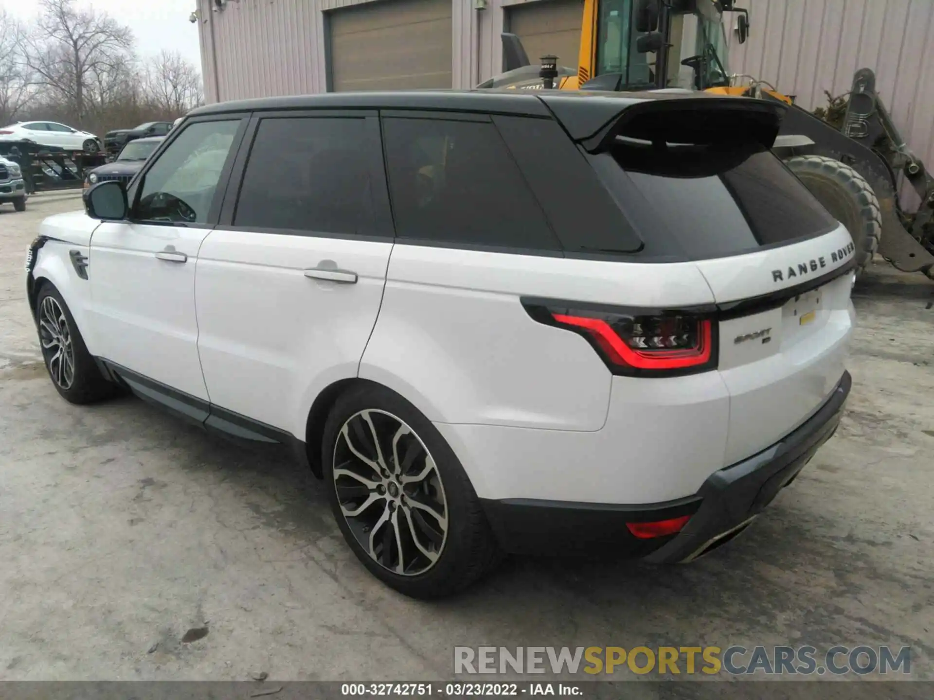 3 Photograph of a damaged car SALWR2SU4MA779147 LAND ROVER RANGE ROVER SPORT 2021