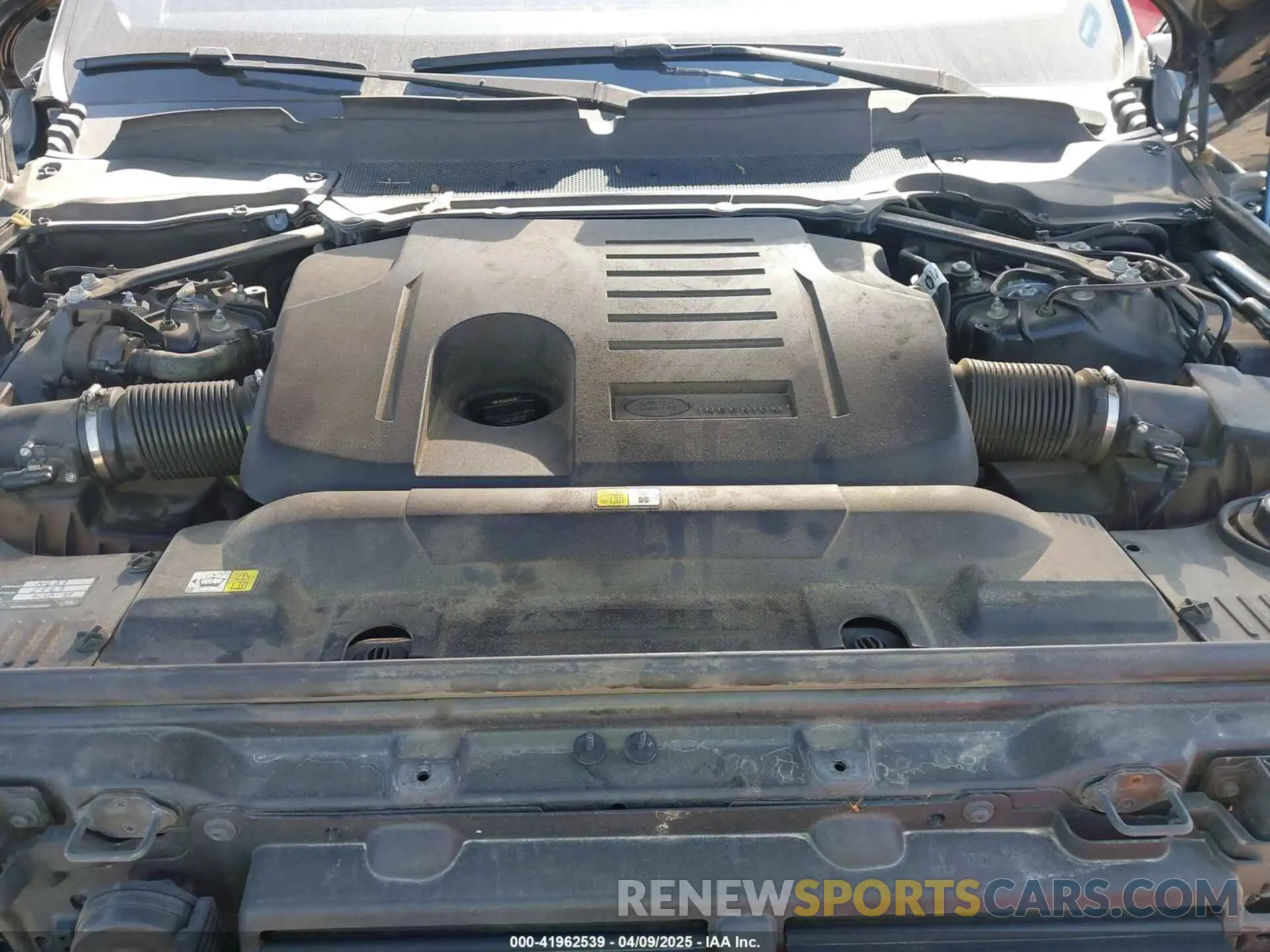 10 Photograph of a damaged car SALWR2SUXMA772543 LAND ROVER RANGE ROVER SPORT 2021