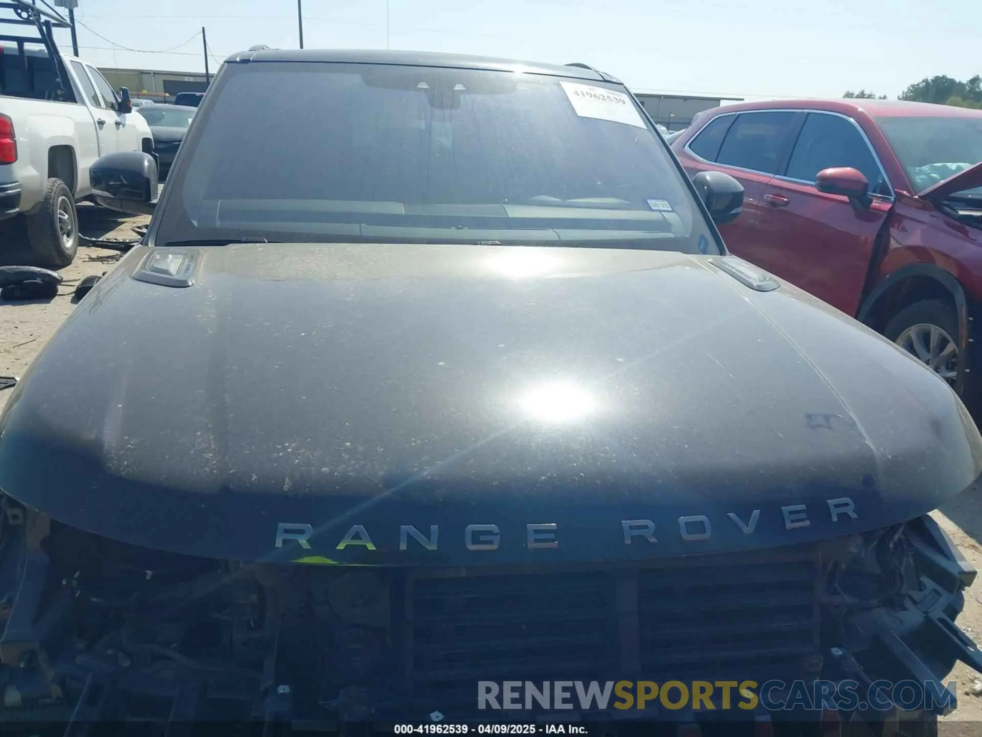 13 Photograph of a damaged car SALWR2SUXMA772543 LAND ROVER RANGE ROVER SPORT 2021