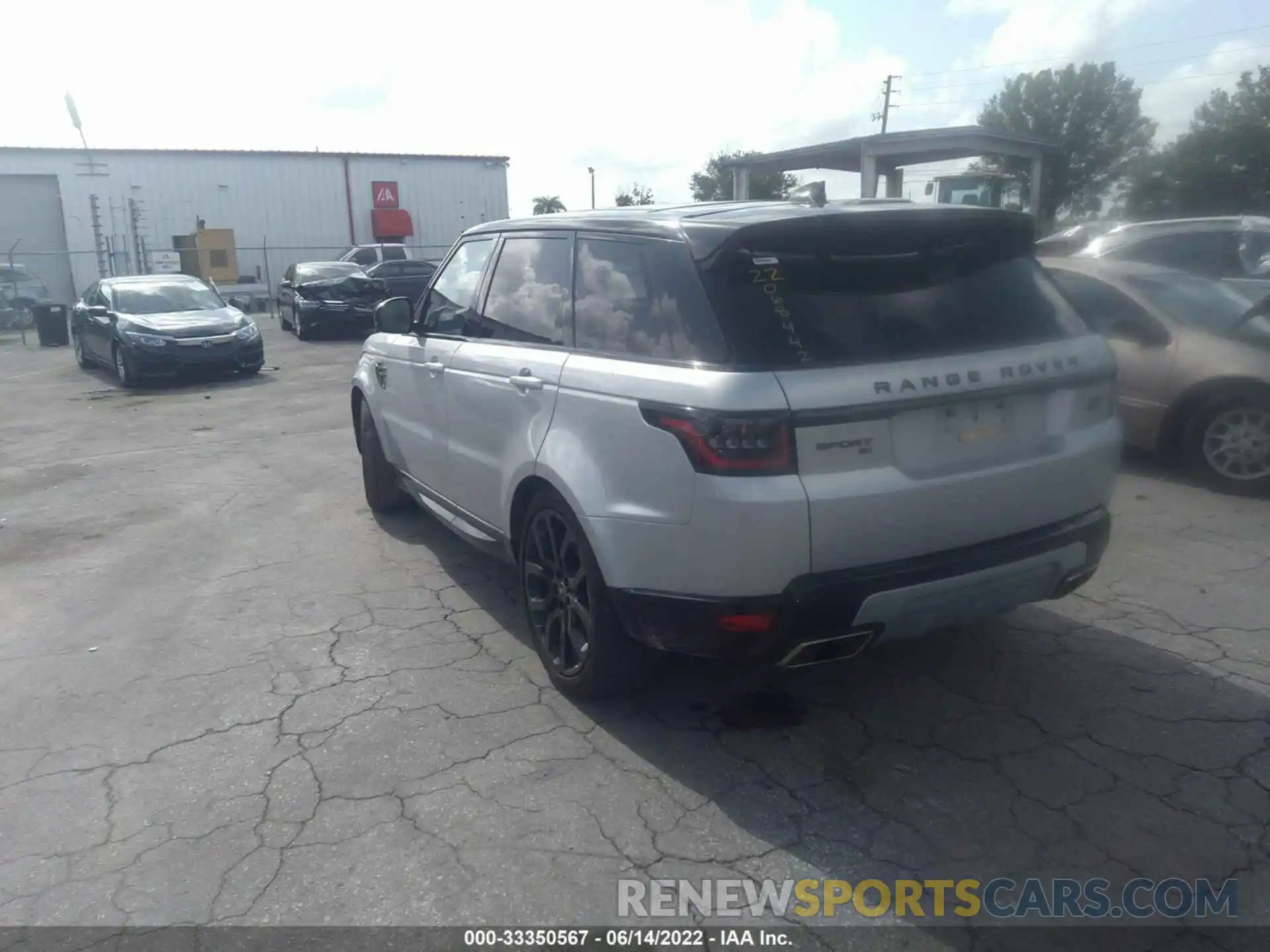 3 Photograph of a damaged car SALWR2SUXMA785566 LAND ROVER RANGE ROVER SPORT 2021