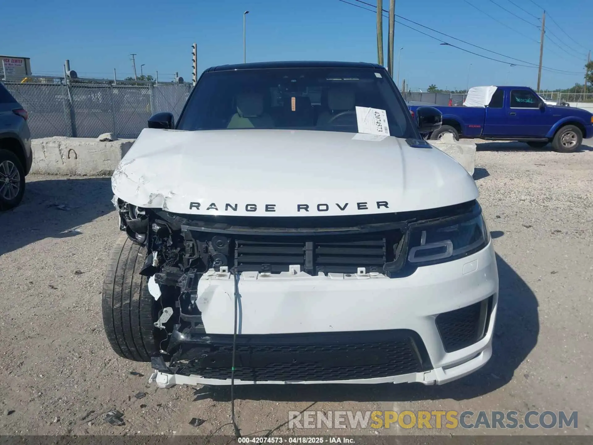12 Photograph of a damaged car SALWS2RU0MA776305 LAND ROVER RANGE ROVER SPORT 2021