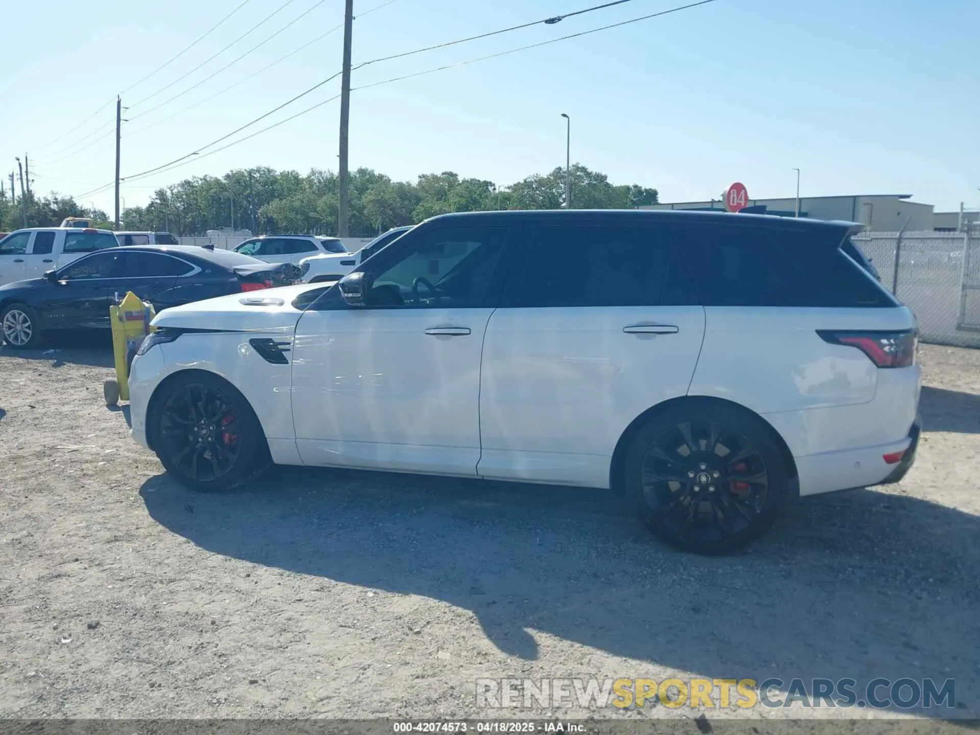 14 Photograph of a damaged car SALWS2RU0MA776305 LAND ROVER RANGE ROVER SPORT 2021