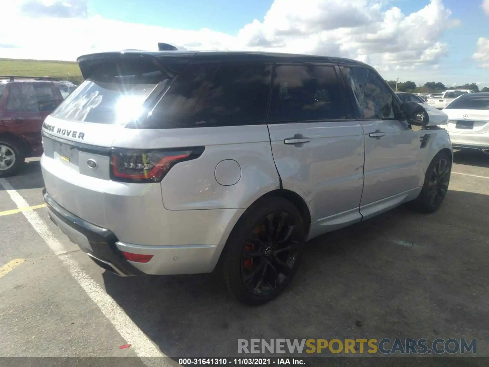 4 Photograph of a damaged car SALWS2RU1MA775020 LAND ROVER RANGE ROVER SPORT 2021