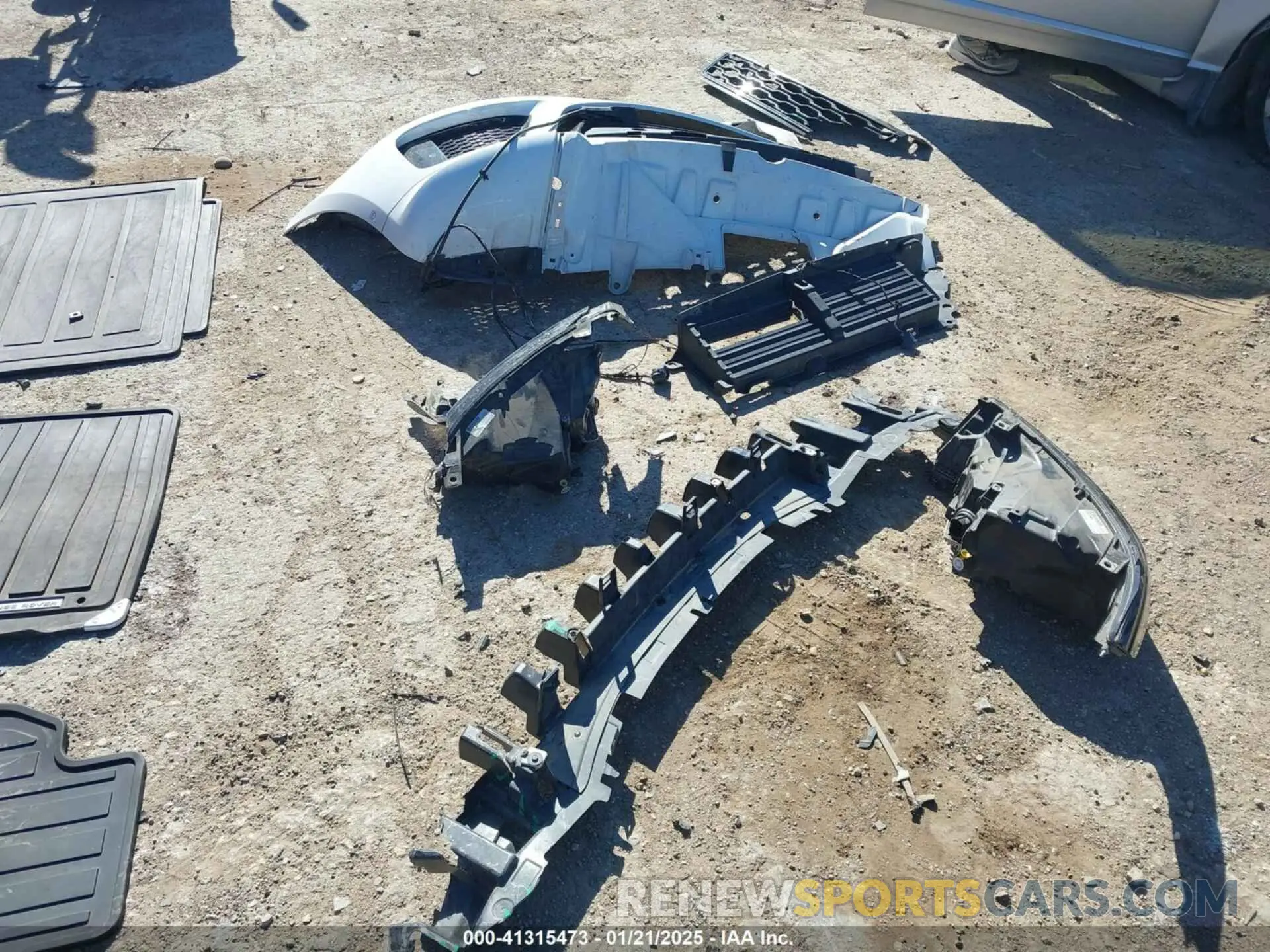 11 Photograph of a damaged car SALWS2RUXMA749869 LAND ROVER RANGE ROVER SPORT 2021
