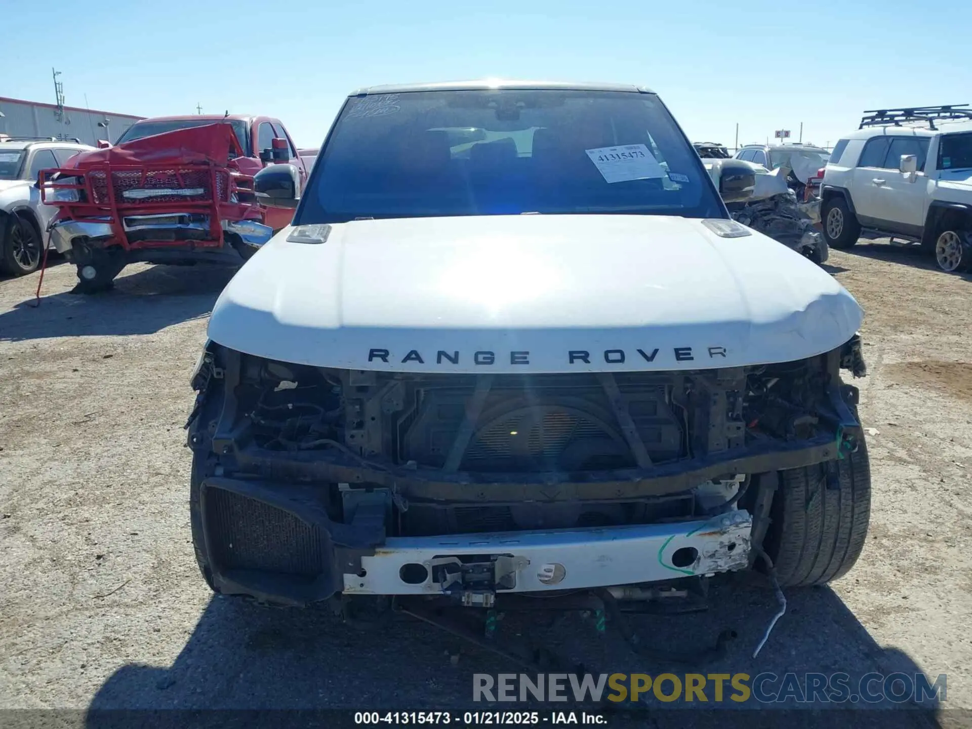 12 Photograph of a damaged car SALWS2RUXMA749869 LAND ROVER RANGE ROVER SPORT 2021