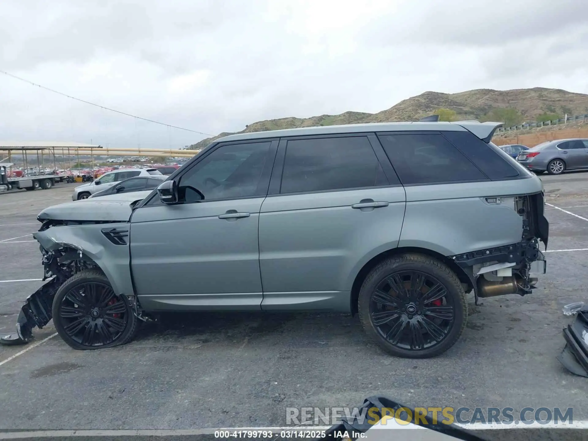 15 Photograph of a damaged car SALWR2SE7NA215082 LAND ROVER RANGE ROVER SPORT 2022