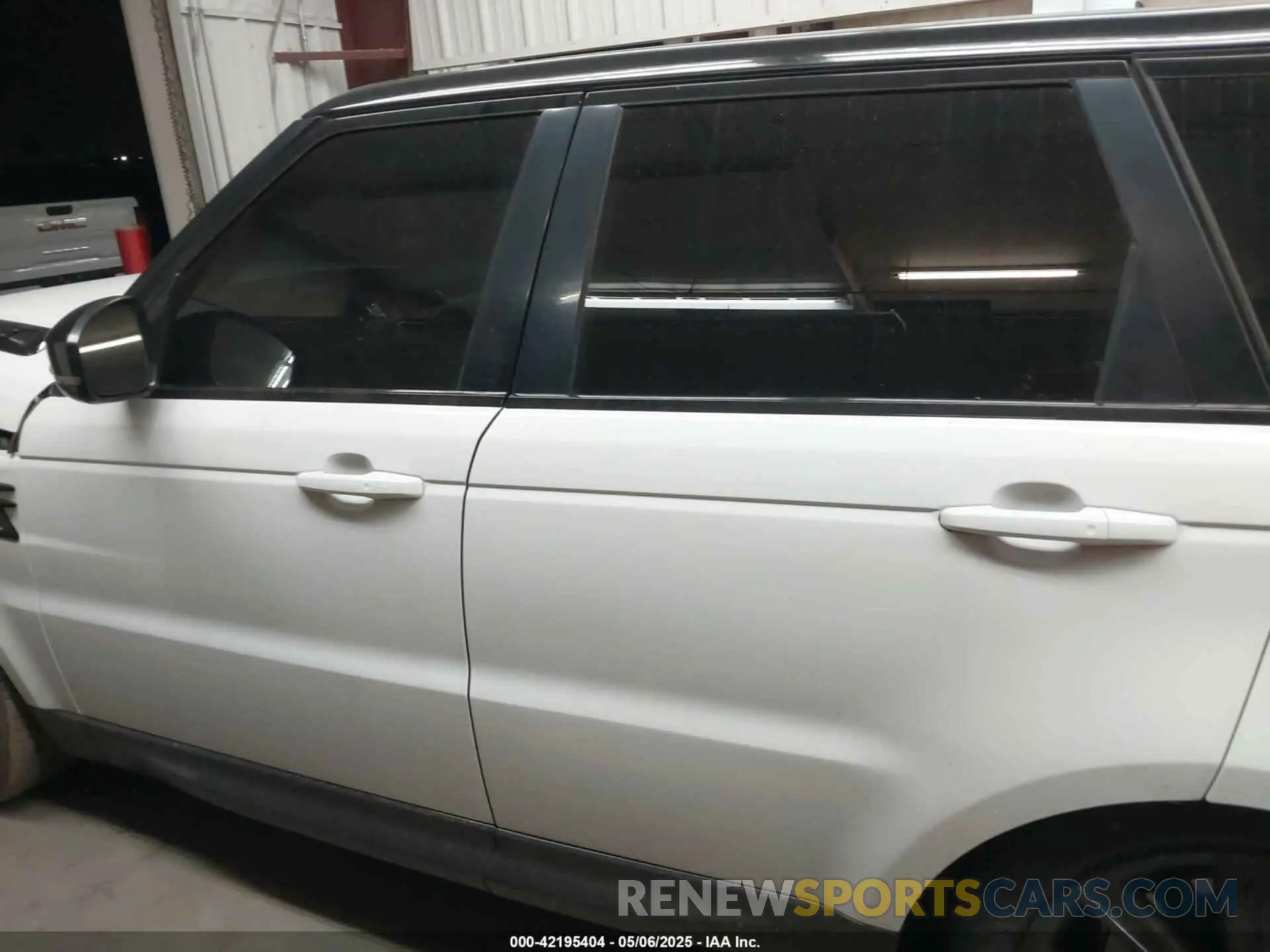 13 Photograph of a damaged car SALWR2SU7NA234383 LAND ROVER RANGE ROVER SPORT 2022
