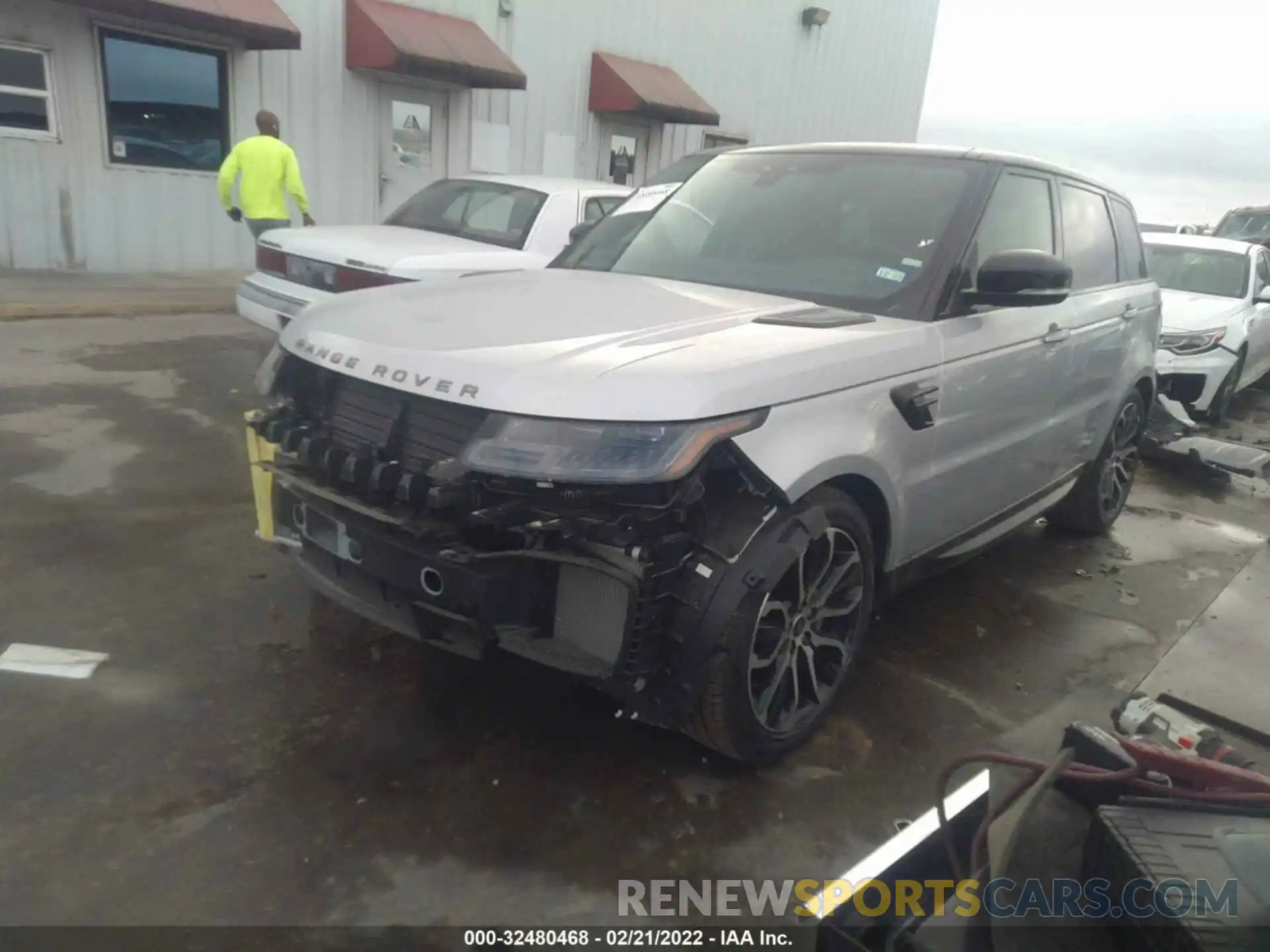 2 Photograph of a damaged car SALWR2SU9NA220047 LAND ROVER RANGE ROVER SPORT 2022