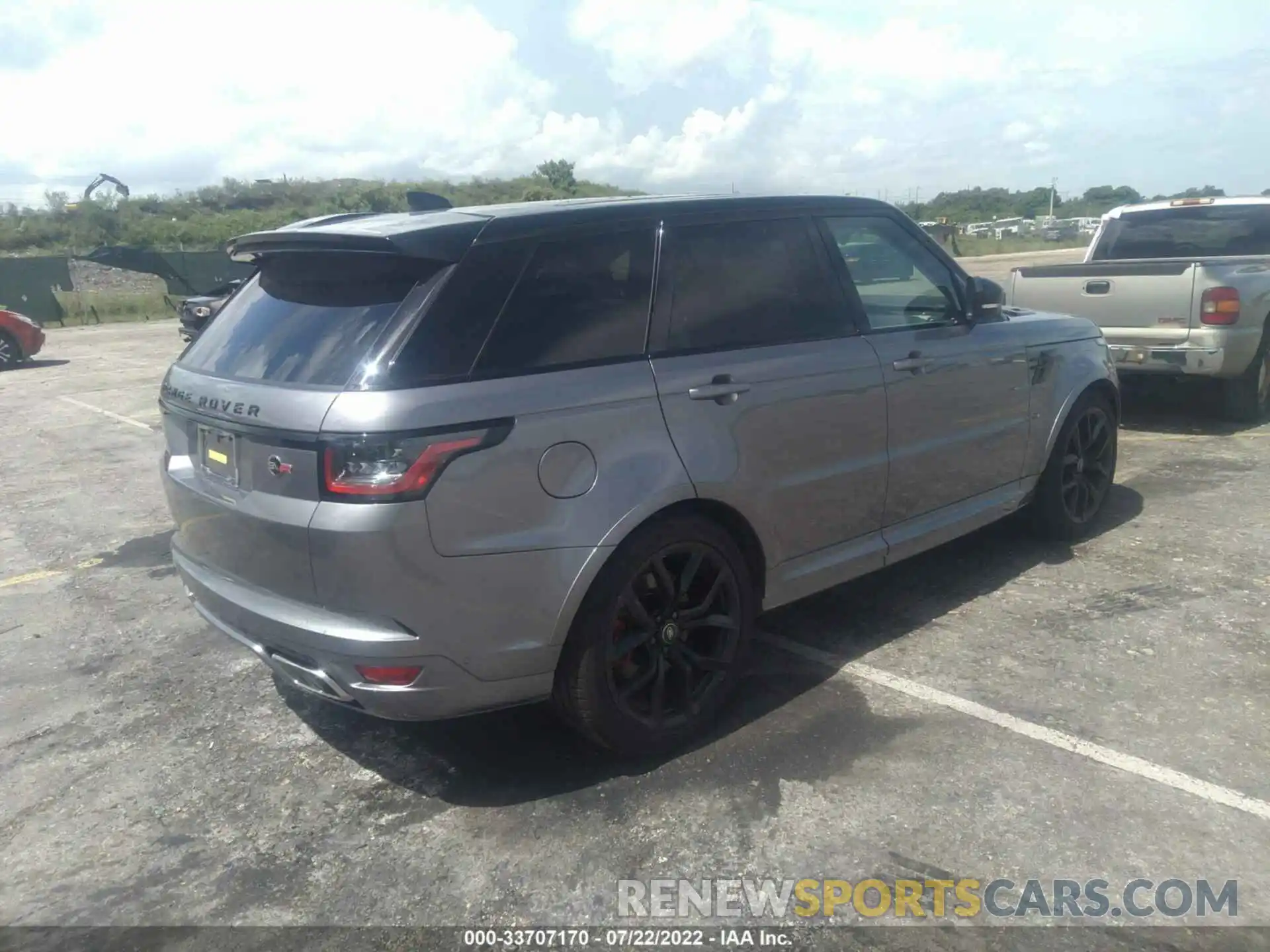 4 Photograph of a damaged car SALWZ2RE6NA236303 LAND ROVER RANGE ROVER SPORT 2022