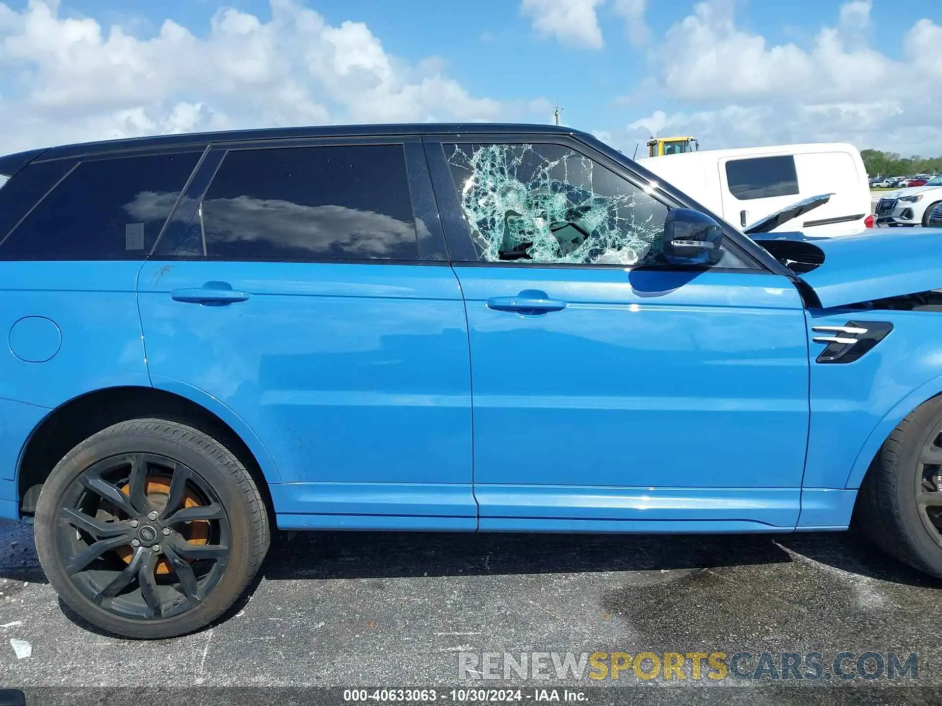 13 Photograph of a damaged car SALWZ2RE6NA241274 LAND ROVER RANGE ROVER SPORT 2022