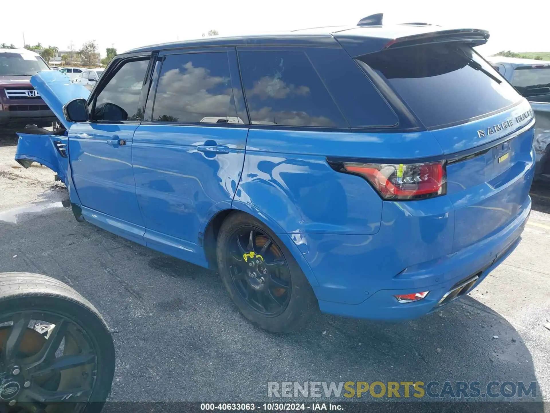 3 Photograph of a damaged car SALWZ2RE6NA241274 LAND ROVER RANGE ROVER SPORT 2022