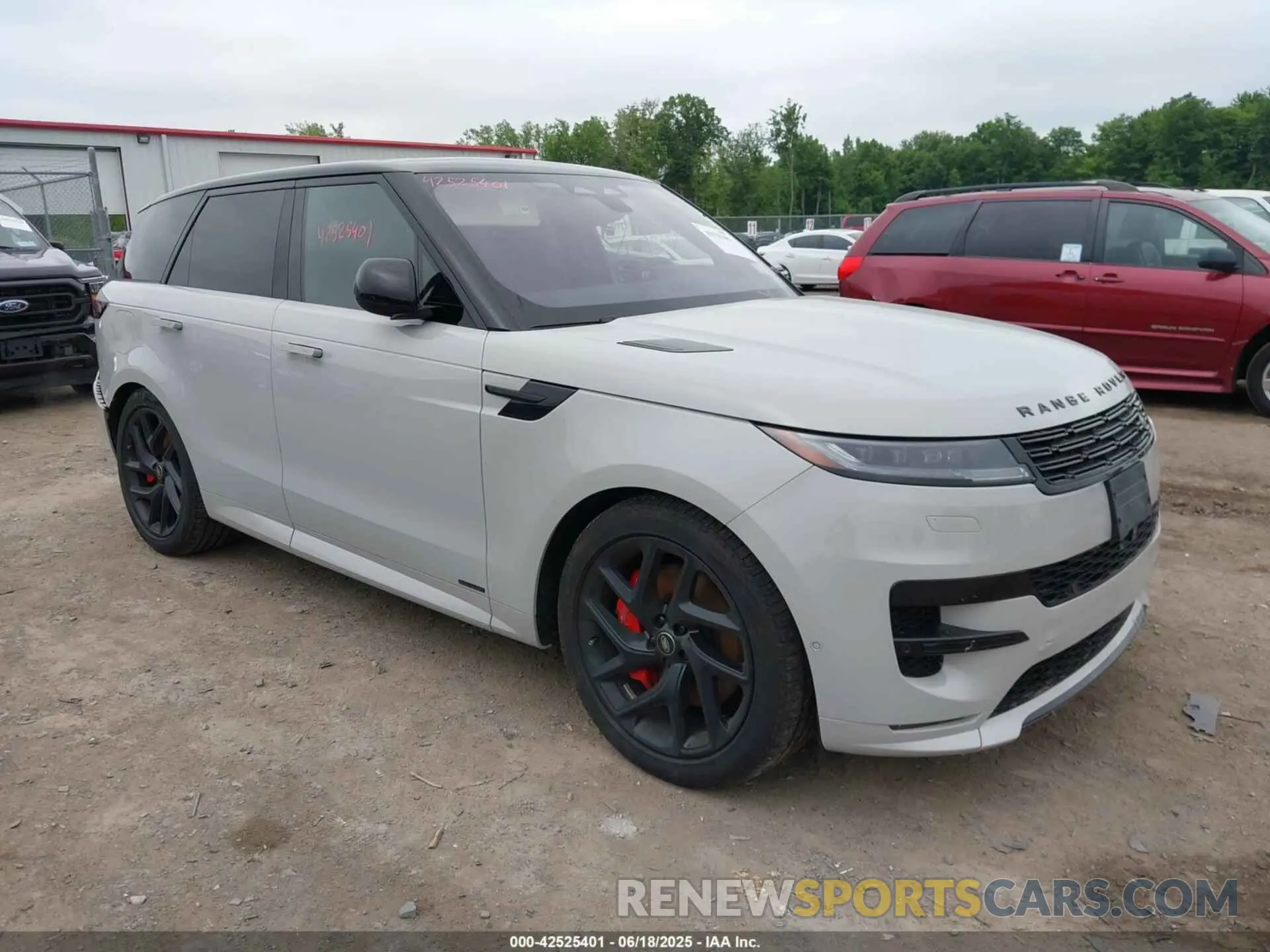 1 Photograph of a damaged car SAL119E4XPA132200 LAND ROVER RANGE ROVER SPORT 2023